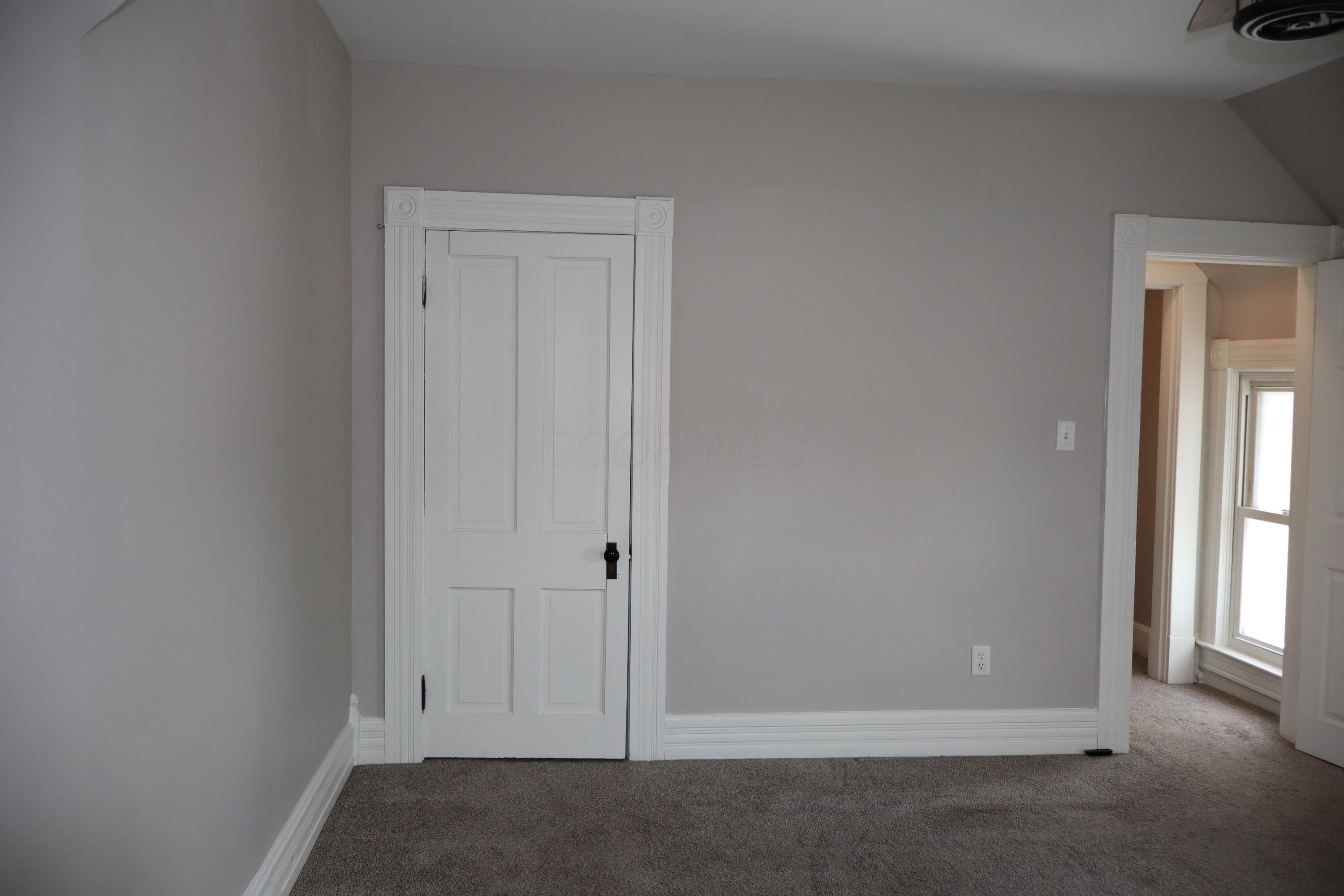 484 E Main Street Property Photo 37