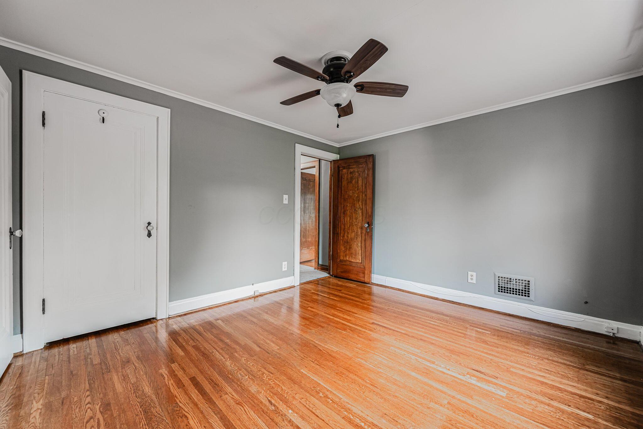 944 S Cassingham Road Property Photo 30