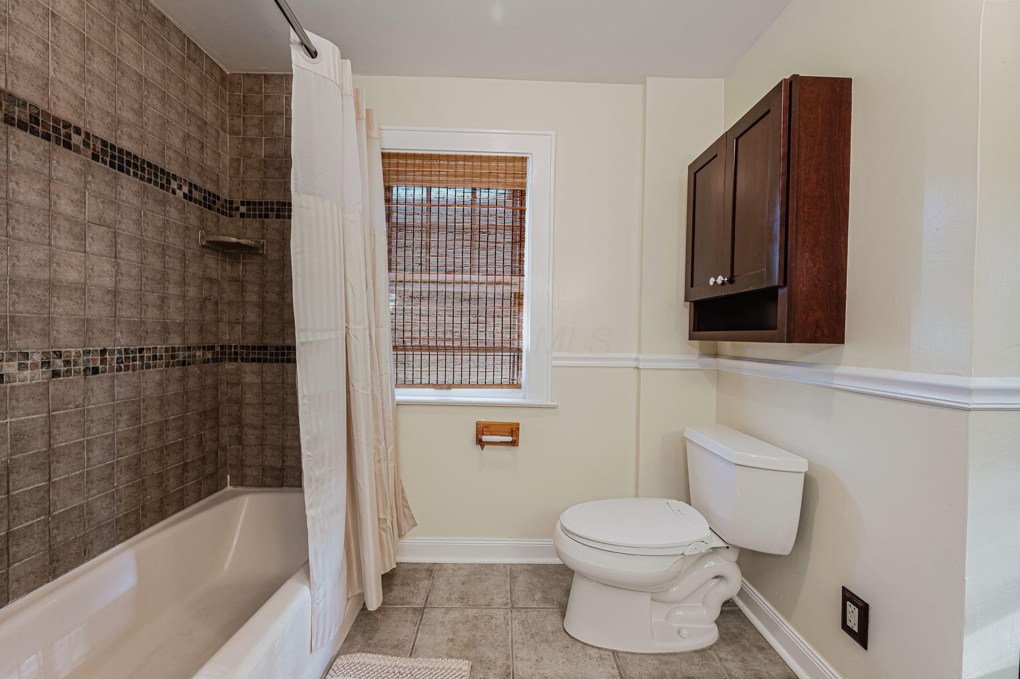 944 S Cassingham Road Property Photo 35