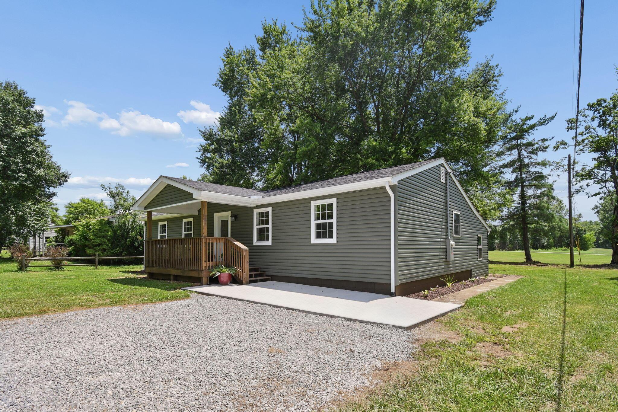 8 Brown Avenue Property Photo 3