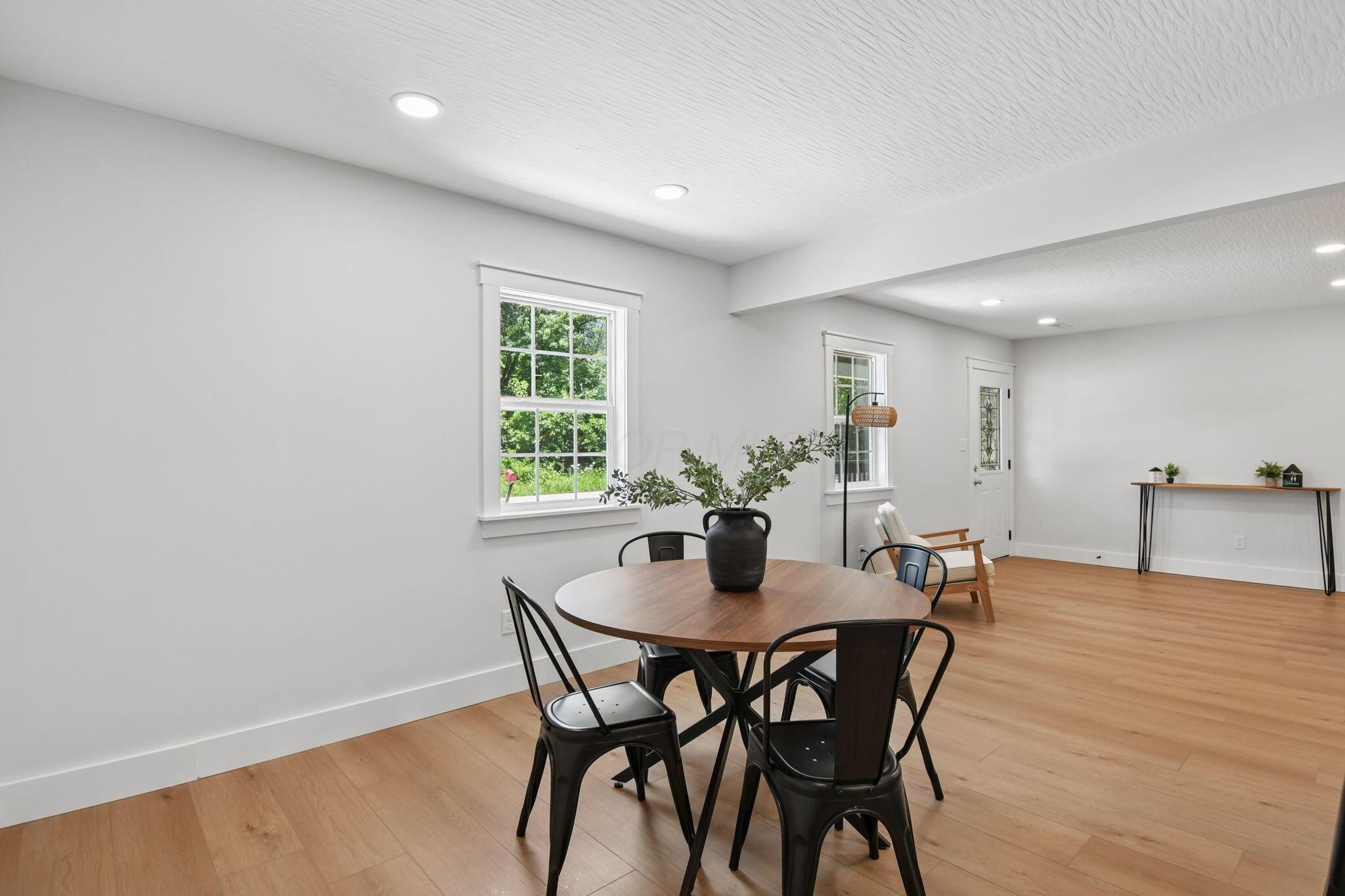 8 Brown Avenue Property Photo 10