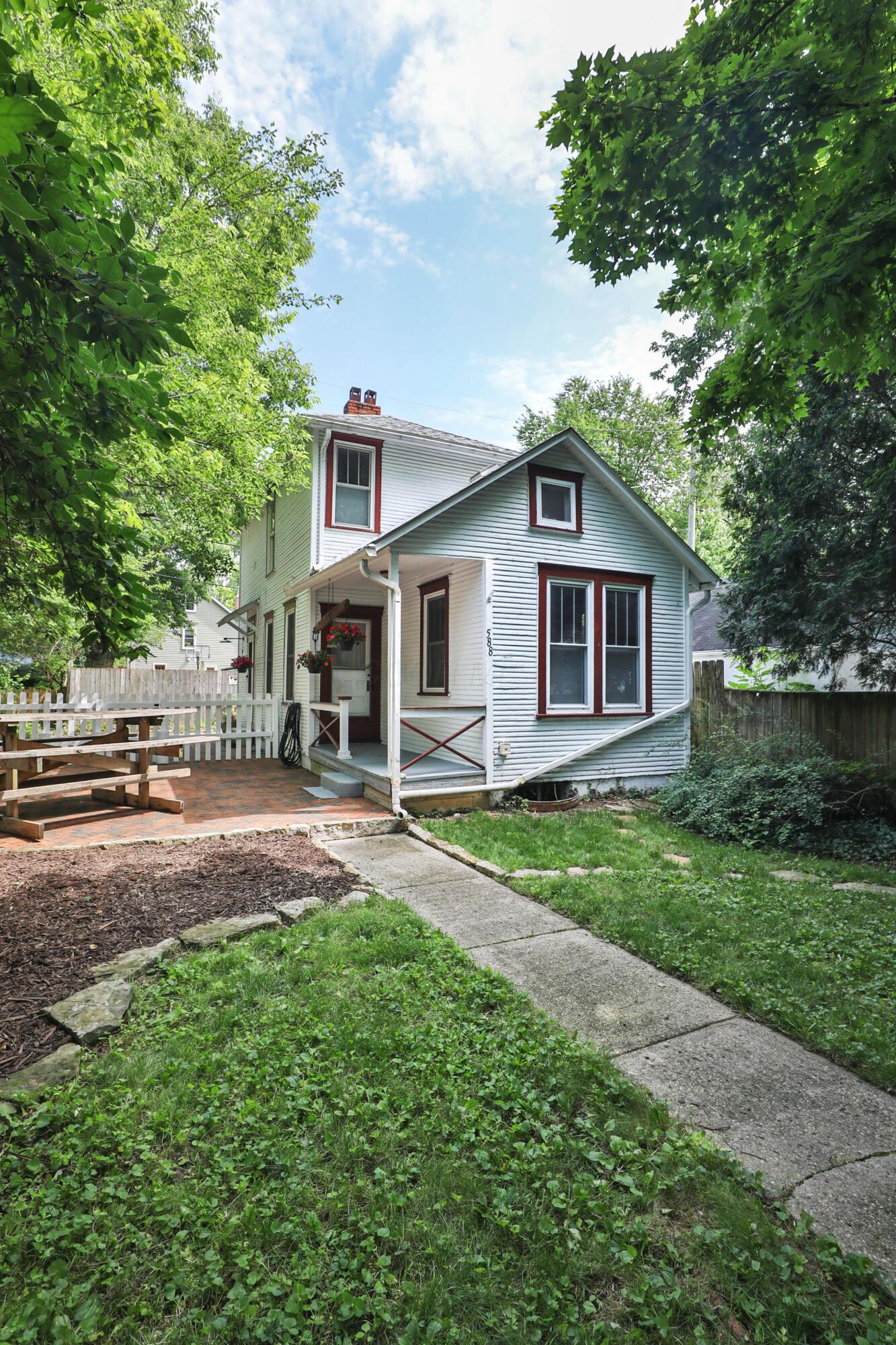 588 Midgard Road Property Photo 1