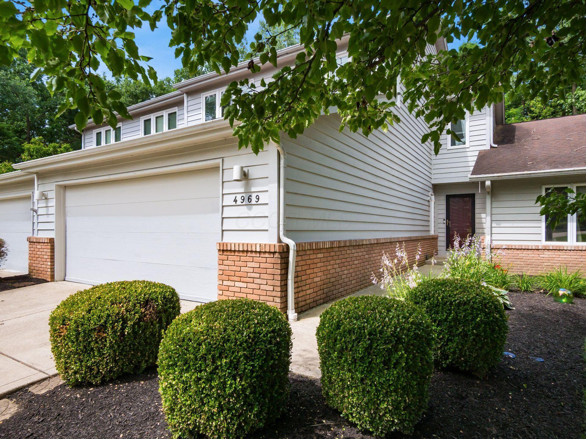 4969 Blendon Pond Drive Property Photo 1