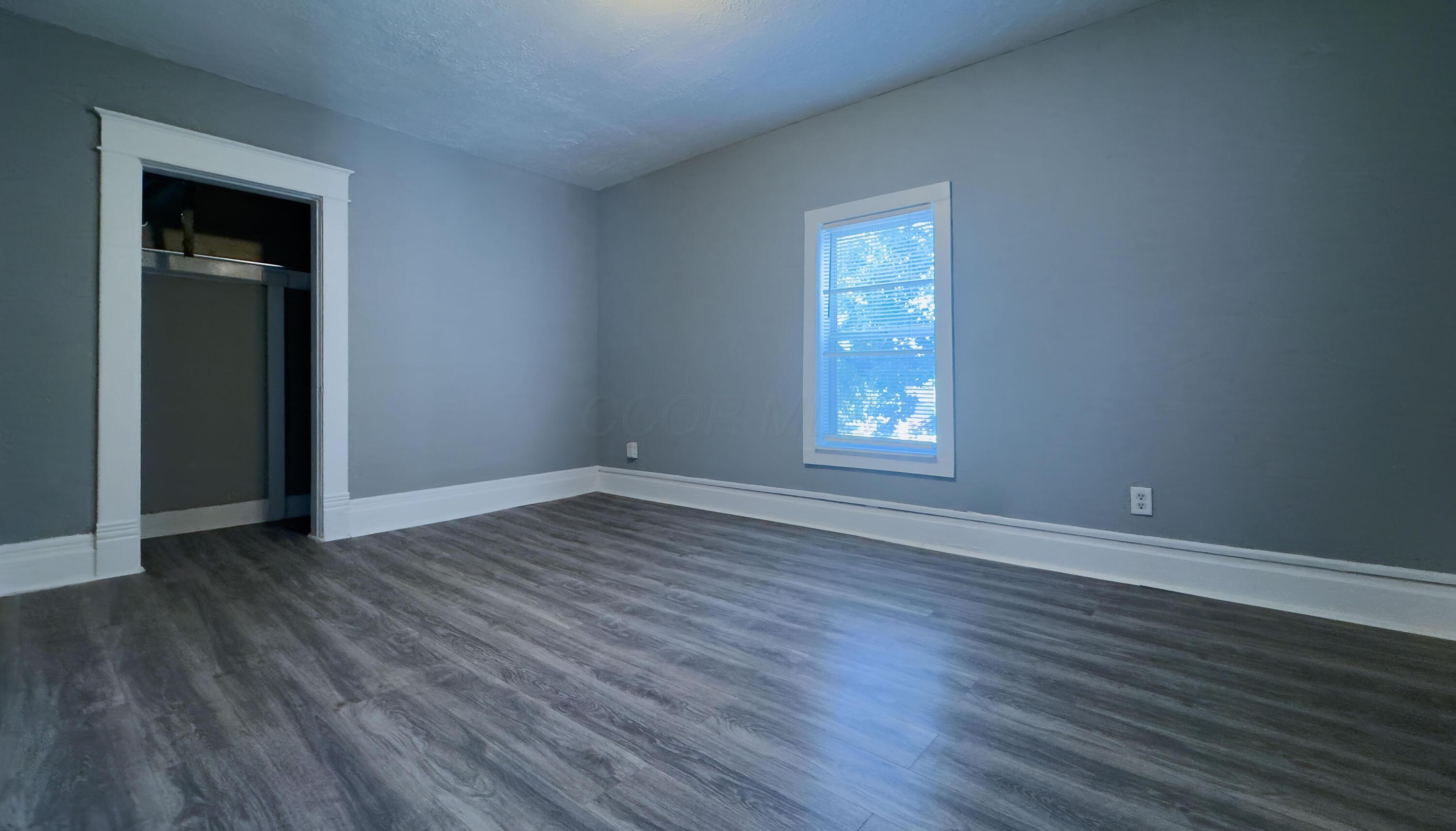 1120 E Kossuth Street Property Photo 17
