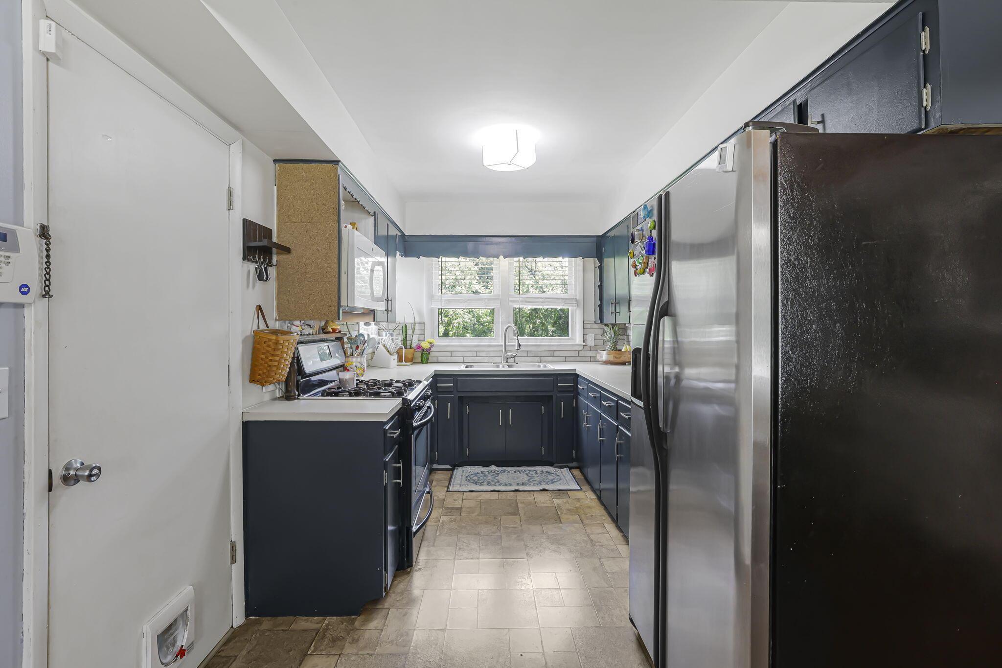 7 Garfield Avenue Property Photo 15