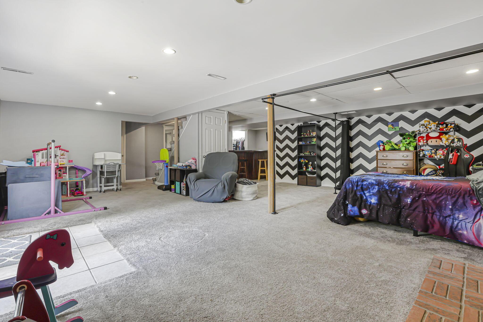 7 Garfield Avenue Property Photo 31