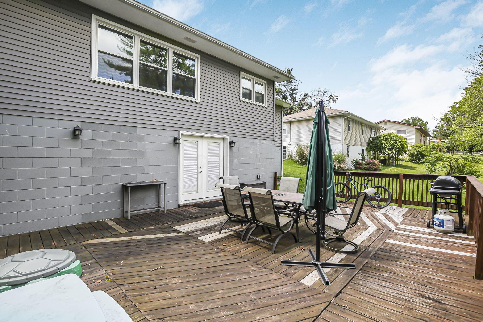 7 Garfield Avenue Property Photo 42