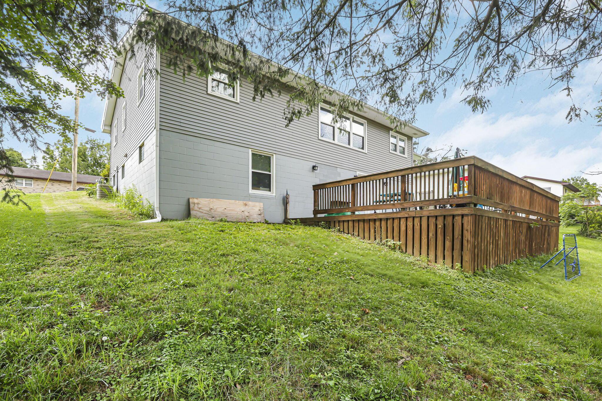 7 Garfield Avenue Property Photo 43