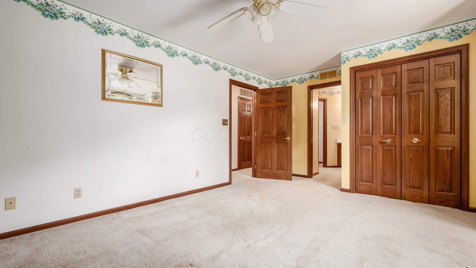 926 Southeast Court Property Photo 27