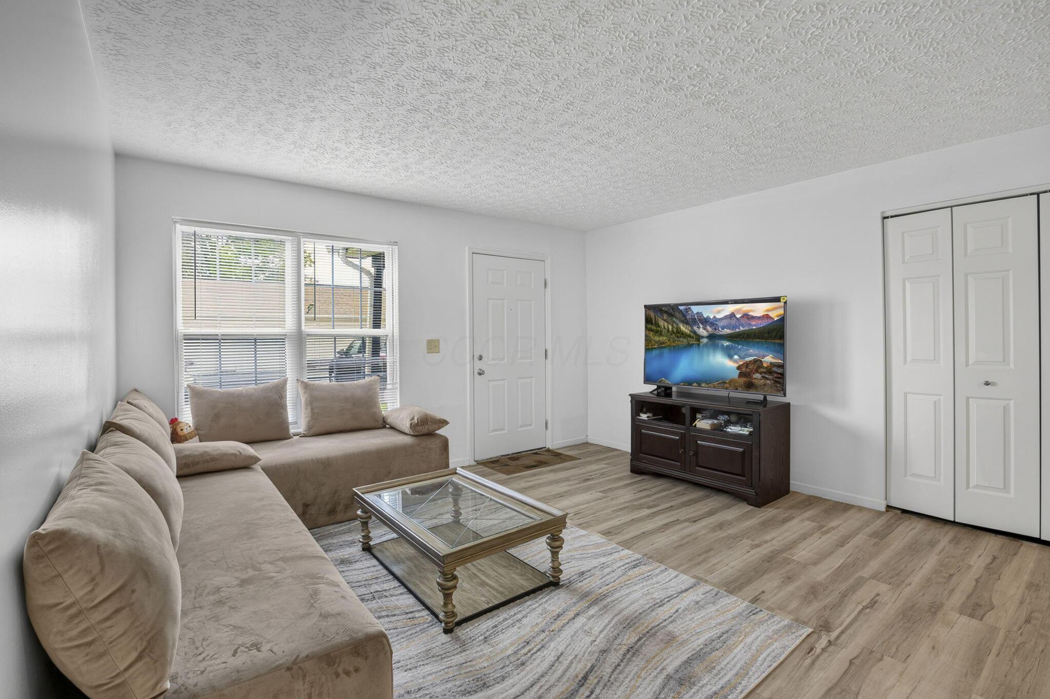 5597 Cedar Springs Road Property Photo 5