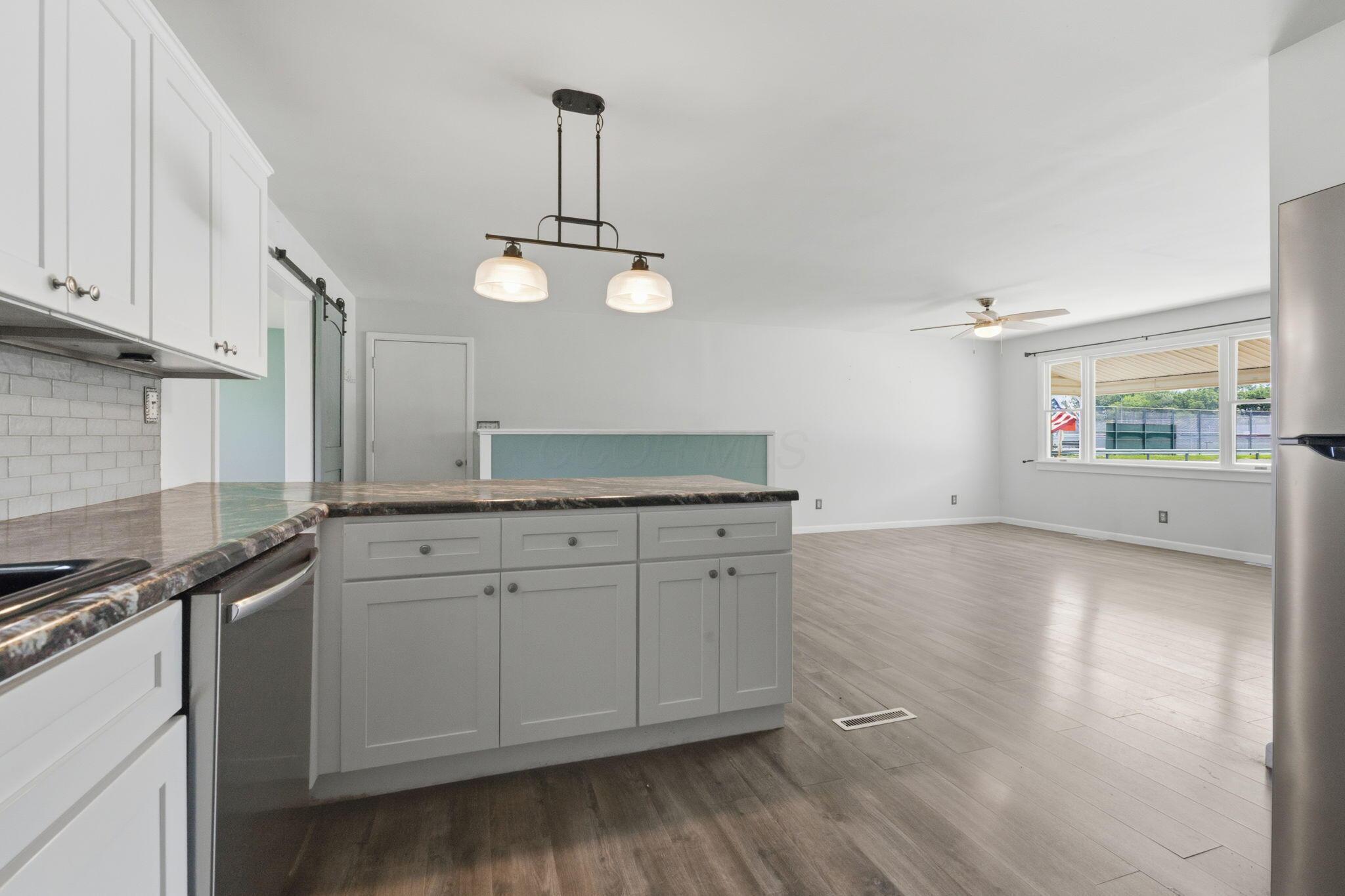 1108 Owens Road W Property Photo 13
