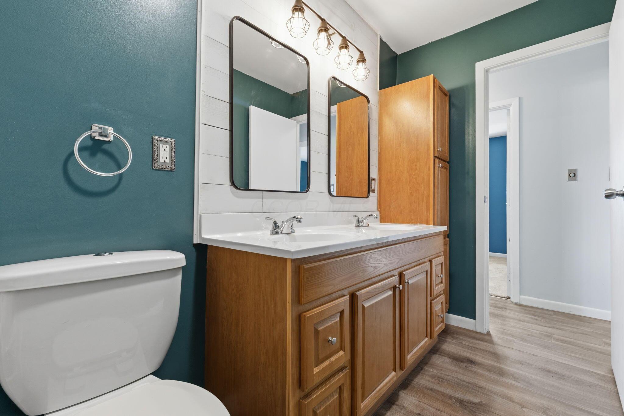 1108 Owens Road W Property Photo 26