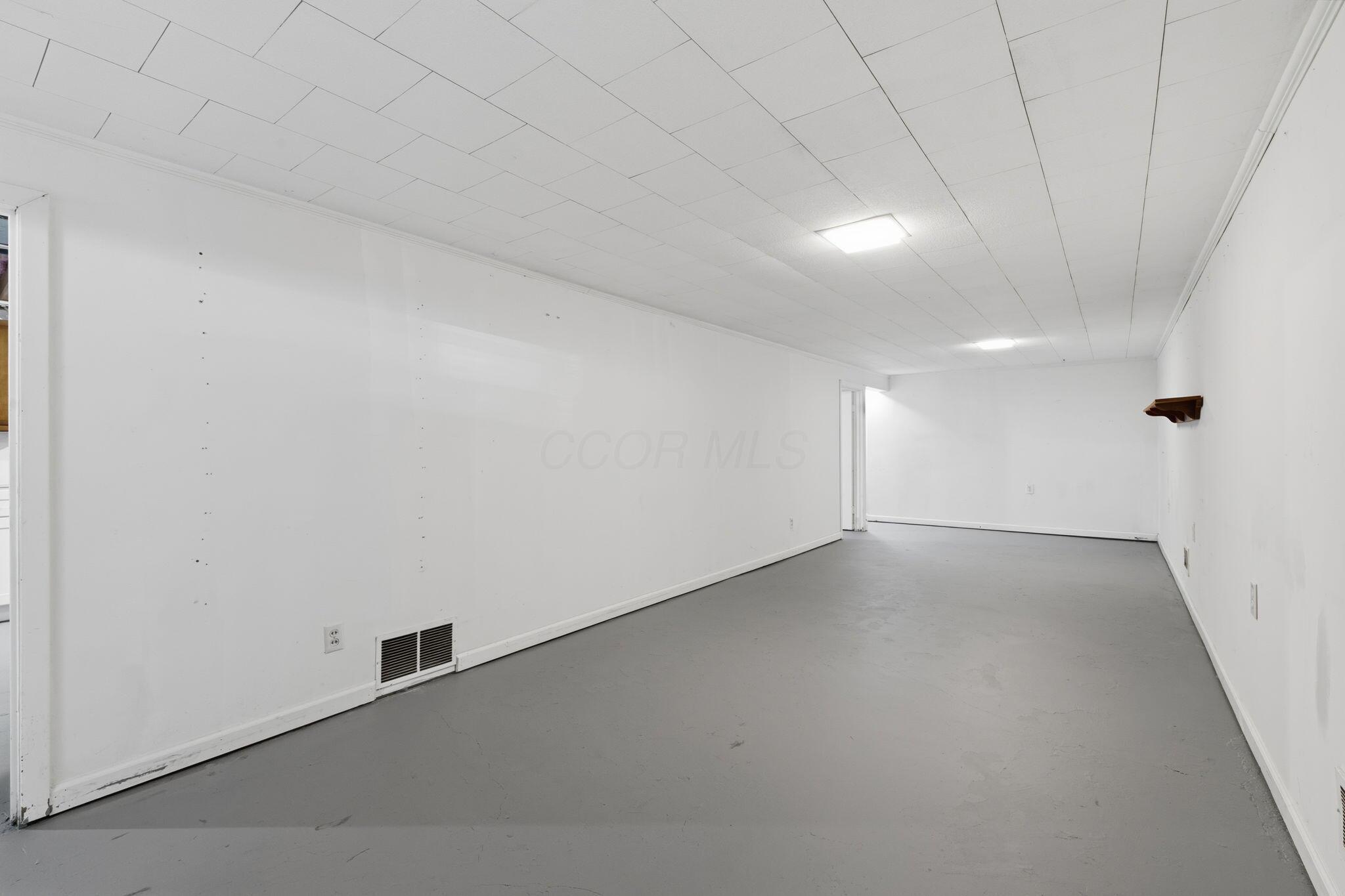 1108 Owens Road W Property Photo 29