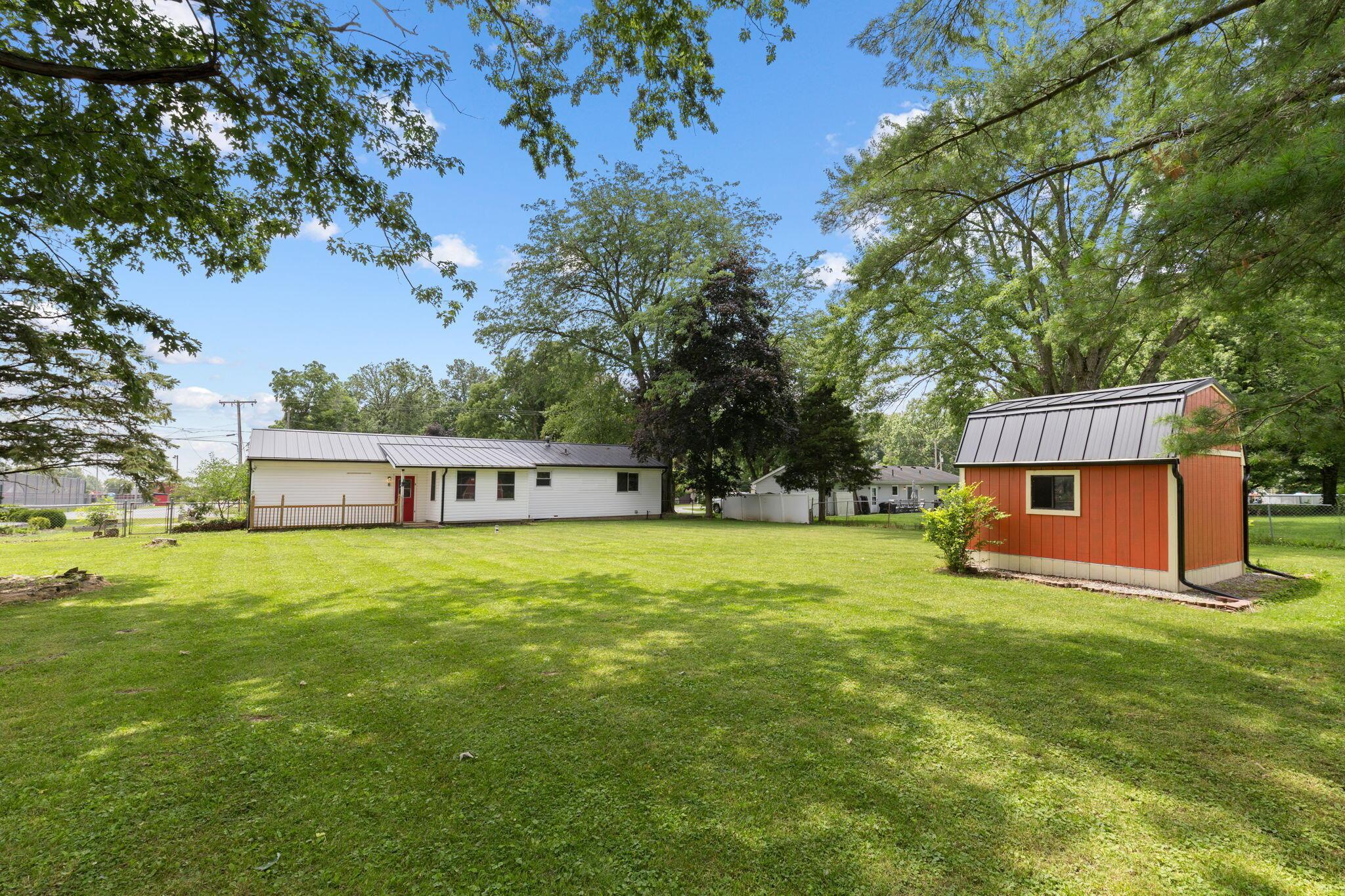 1108 Owens Road W Property Photo 37