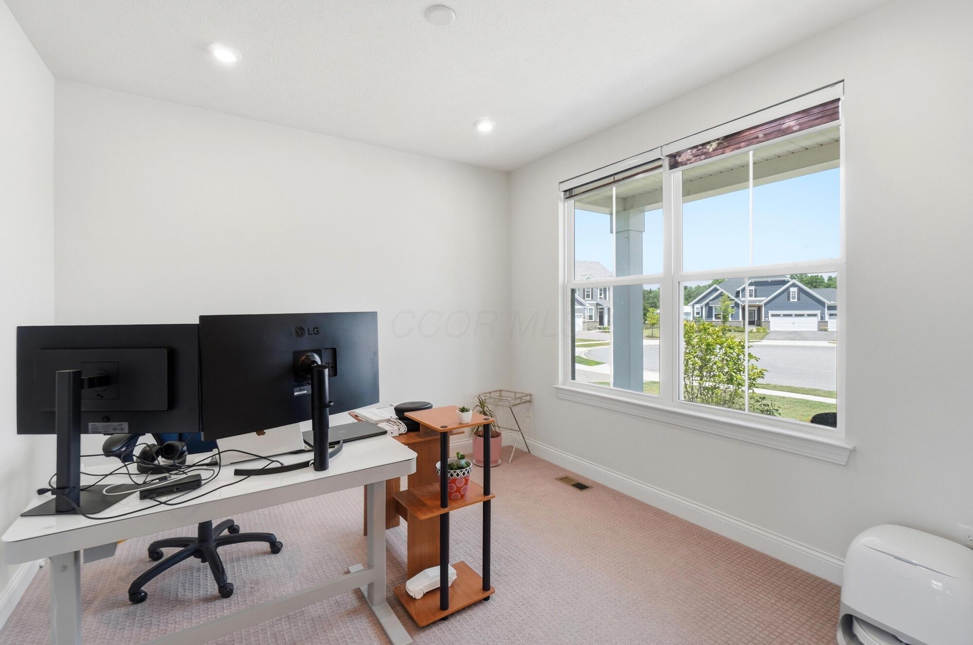 3174 Stogen Court Property Photo 8