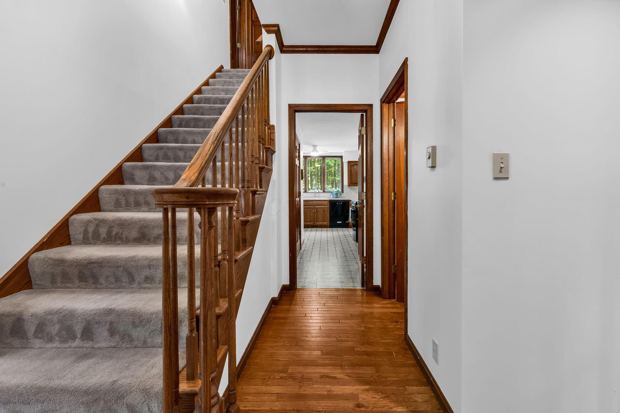 3045 Lakeview Drive Property Photo 11