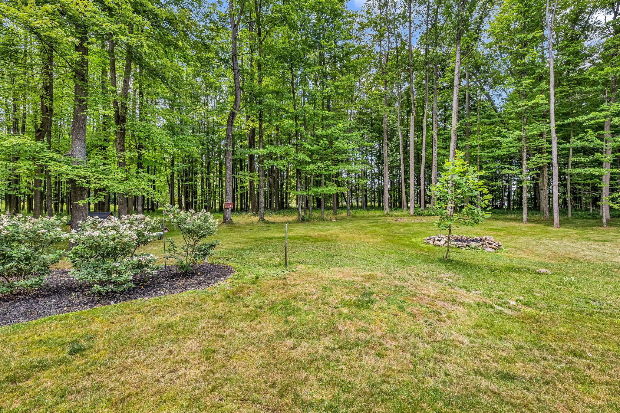 3045 Lakeview Drive Property Photo 26