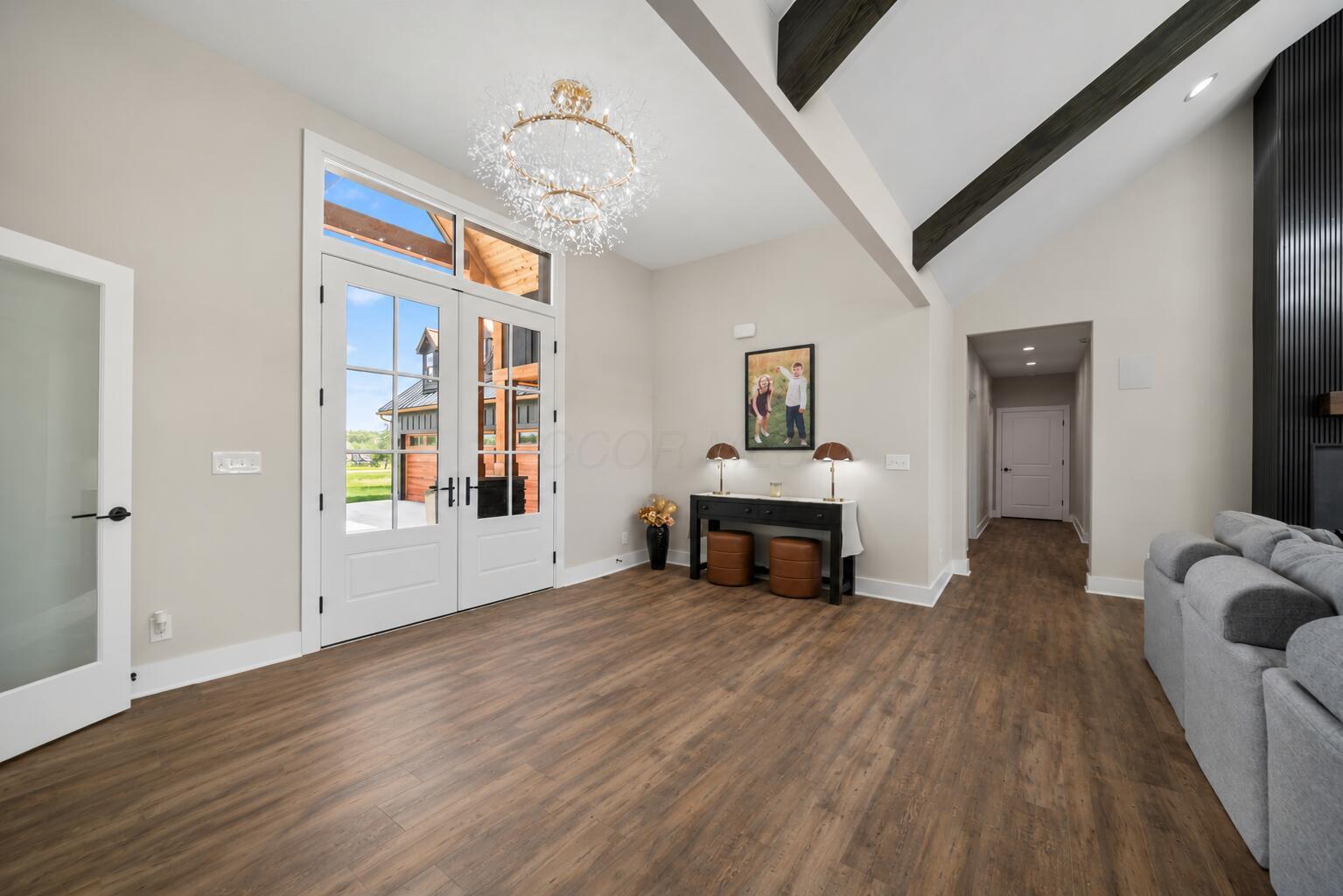 8891 Brock Road Property Photo 16