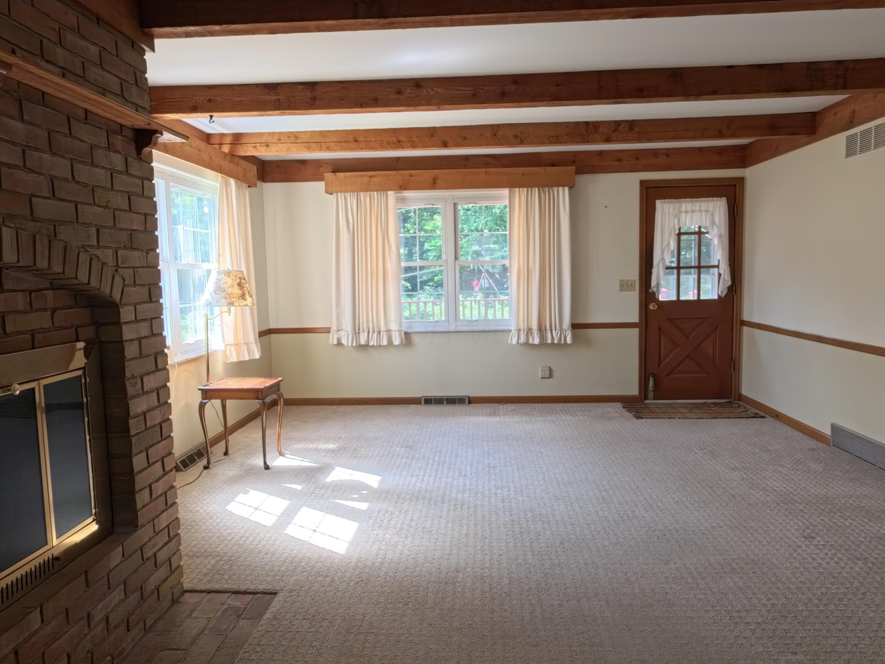 7825 Fairlawn Drive Property Photo 3