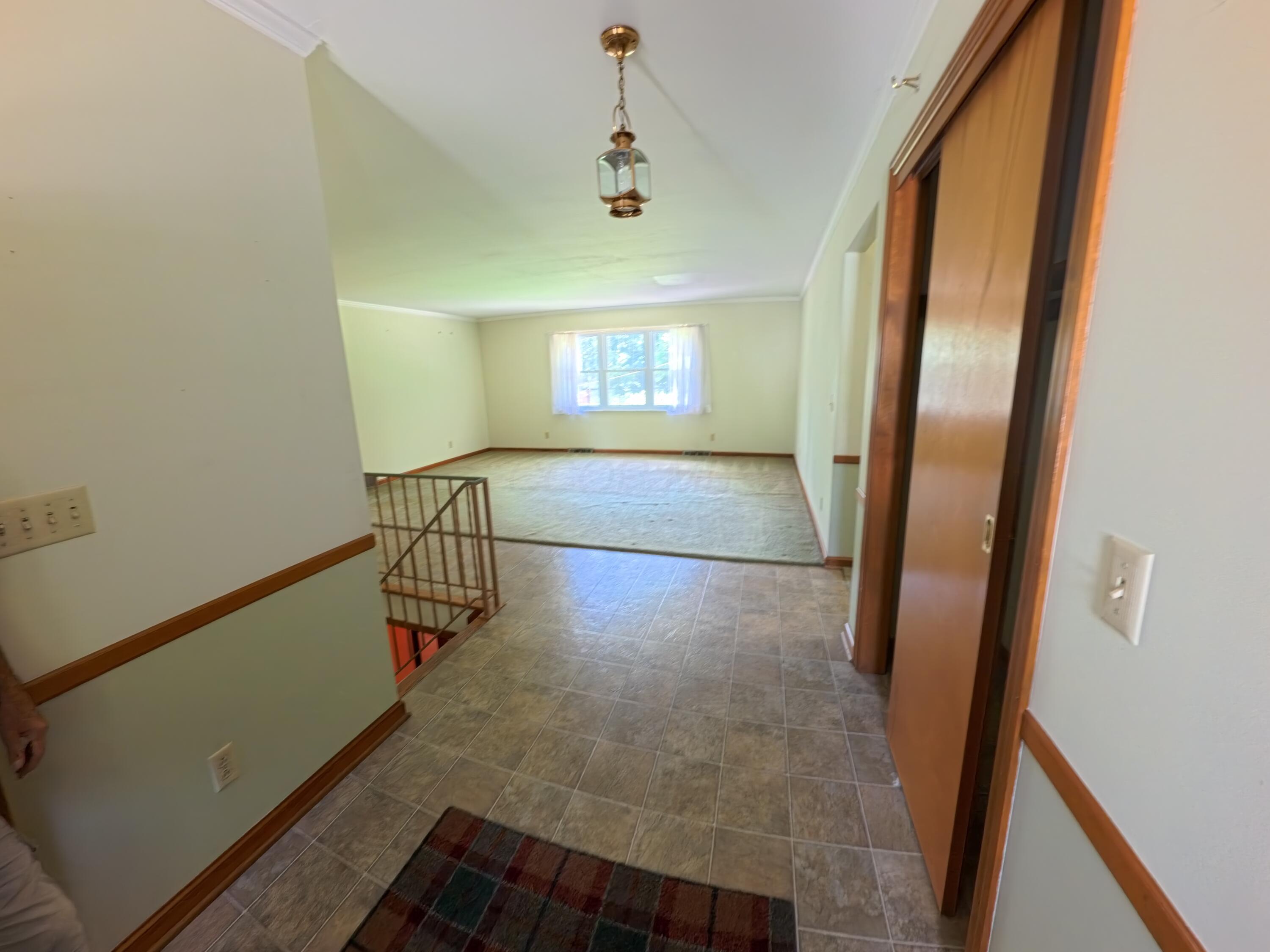 7825 Fairlawn Drive Property Photo 5