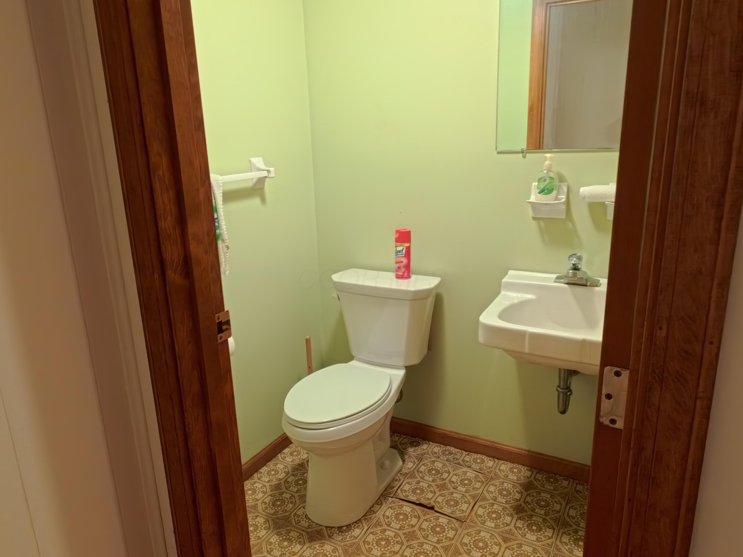 7825 Fairlawn Drive Property Photo 14