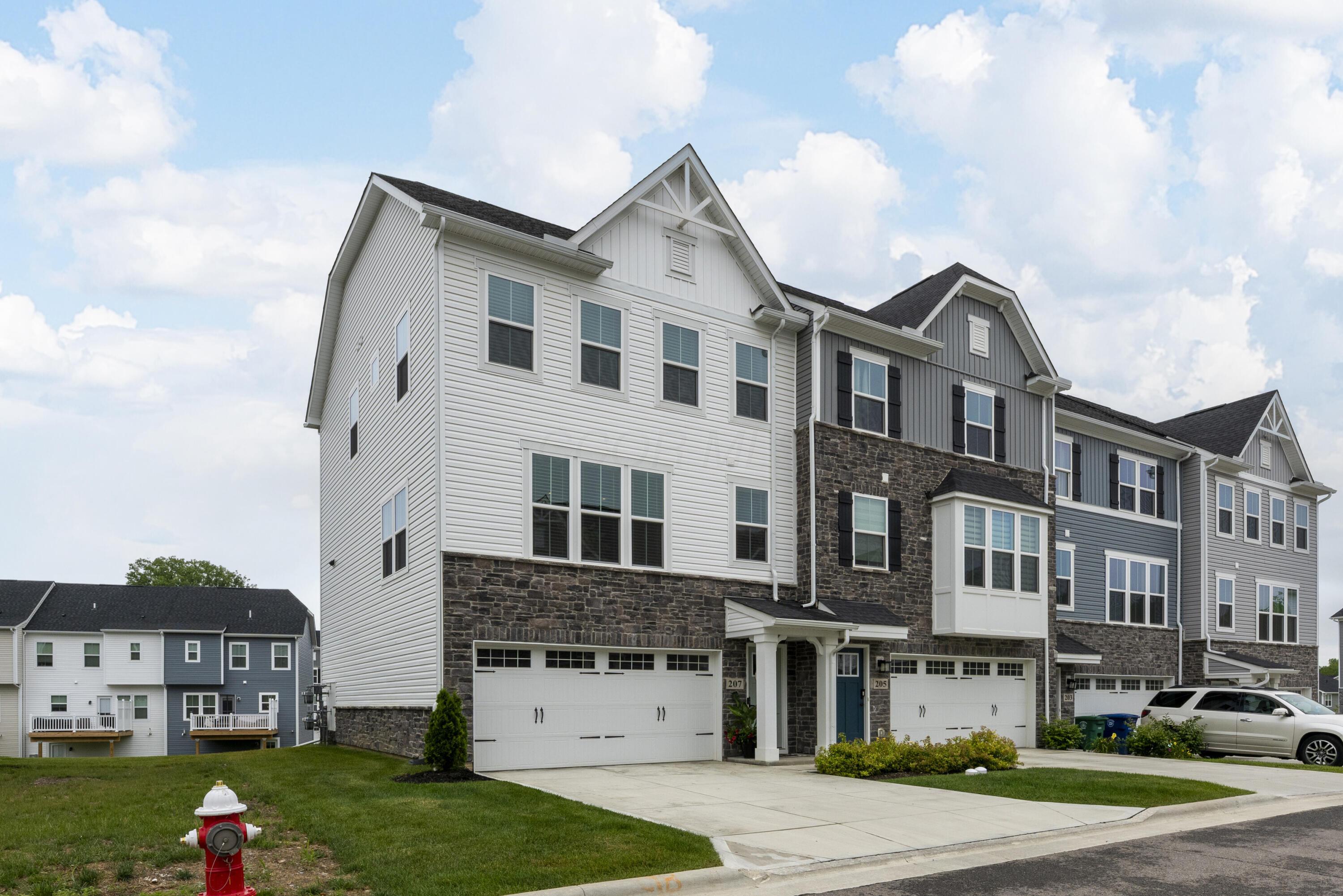 207 Via Veneto Property Photo 2