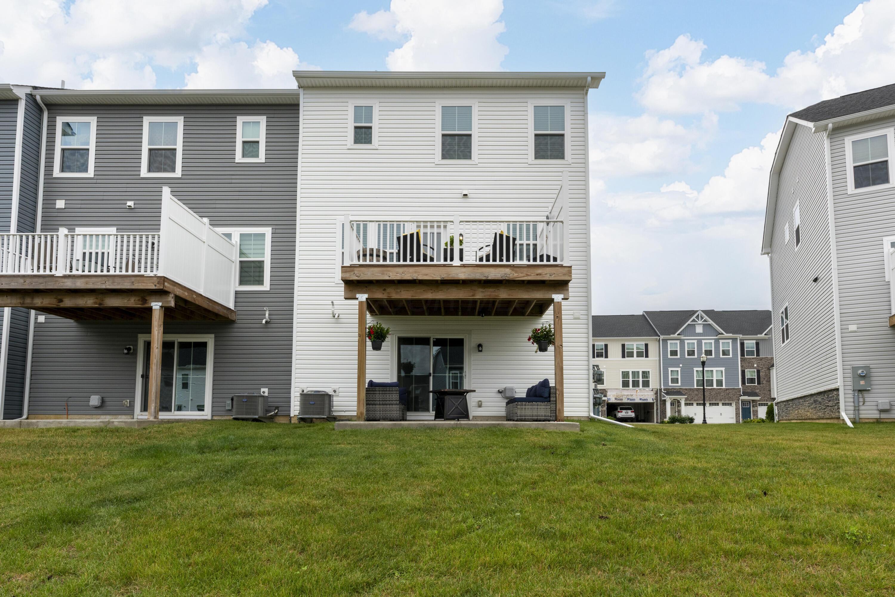 207 Via Veneto Property Photo 54