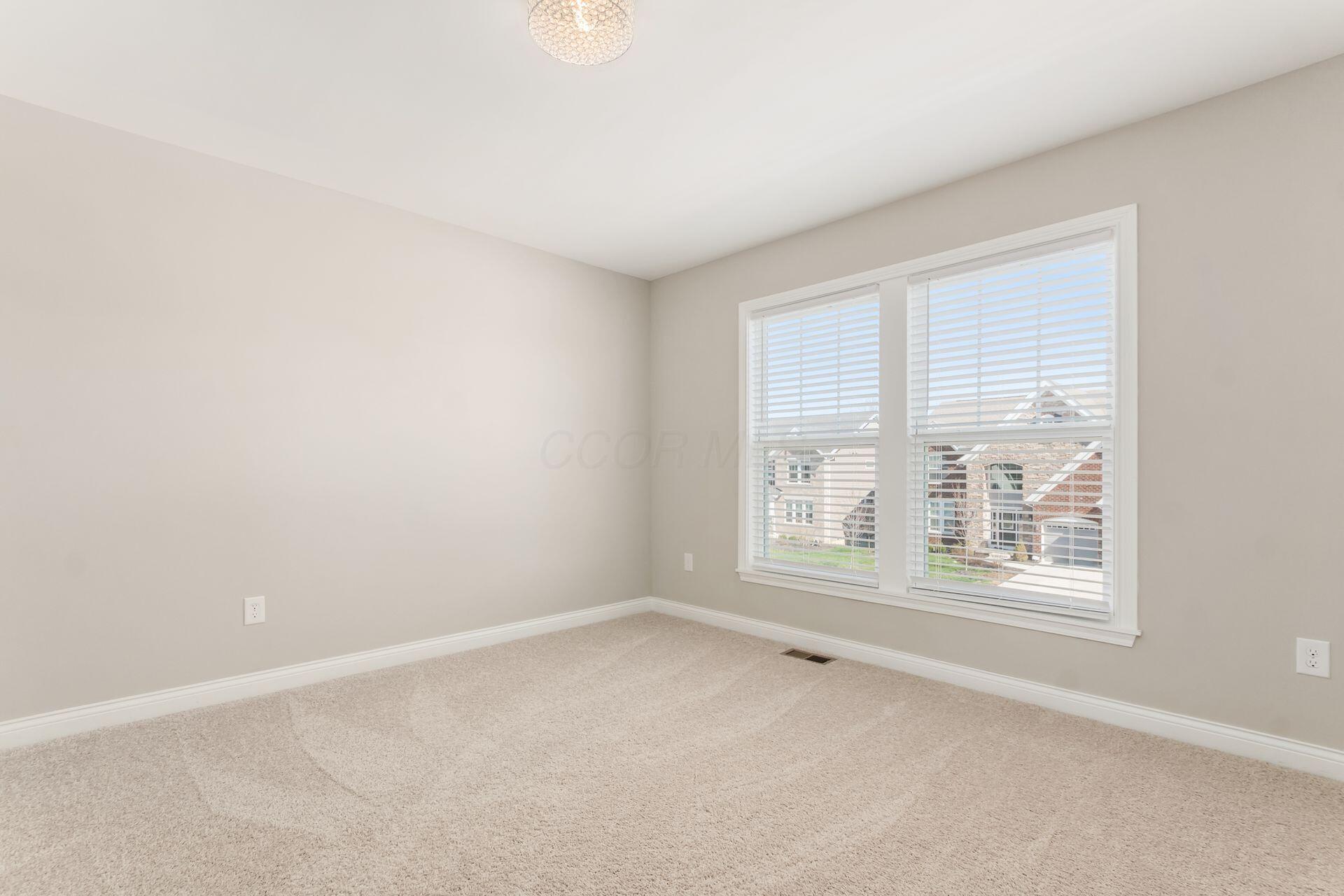 239 Harness Way Property Photo 36