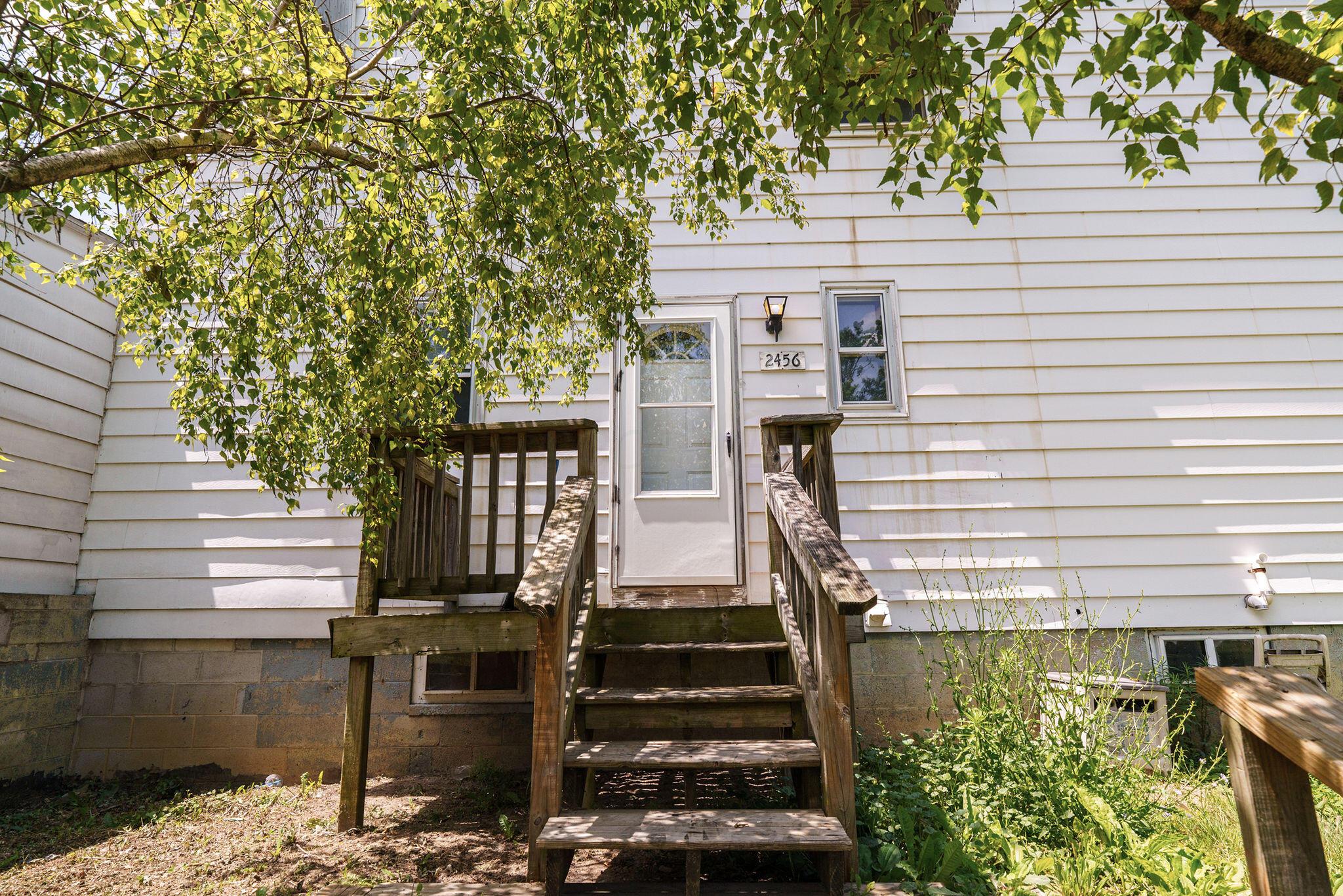 226024411 Property Photo 7