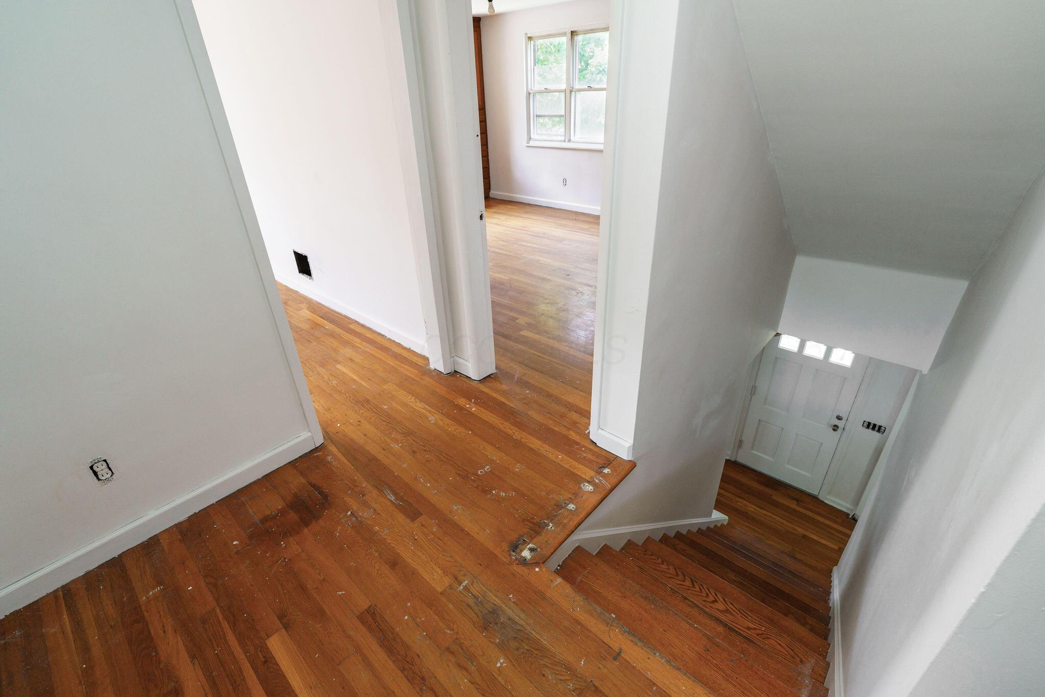 226024411 Property Photo 23