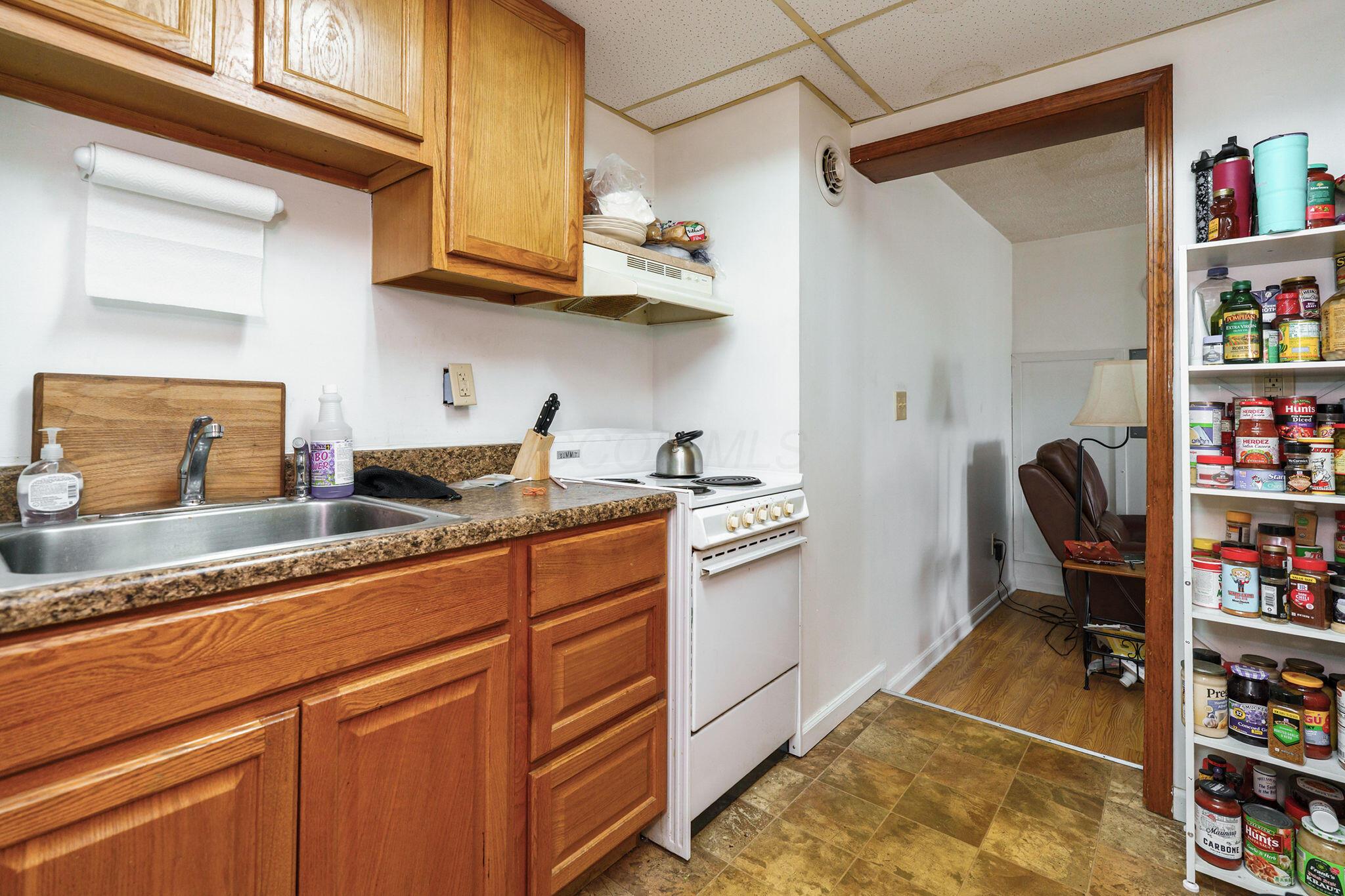 226024411 Property Photo 38