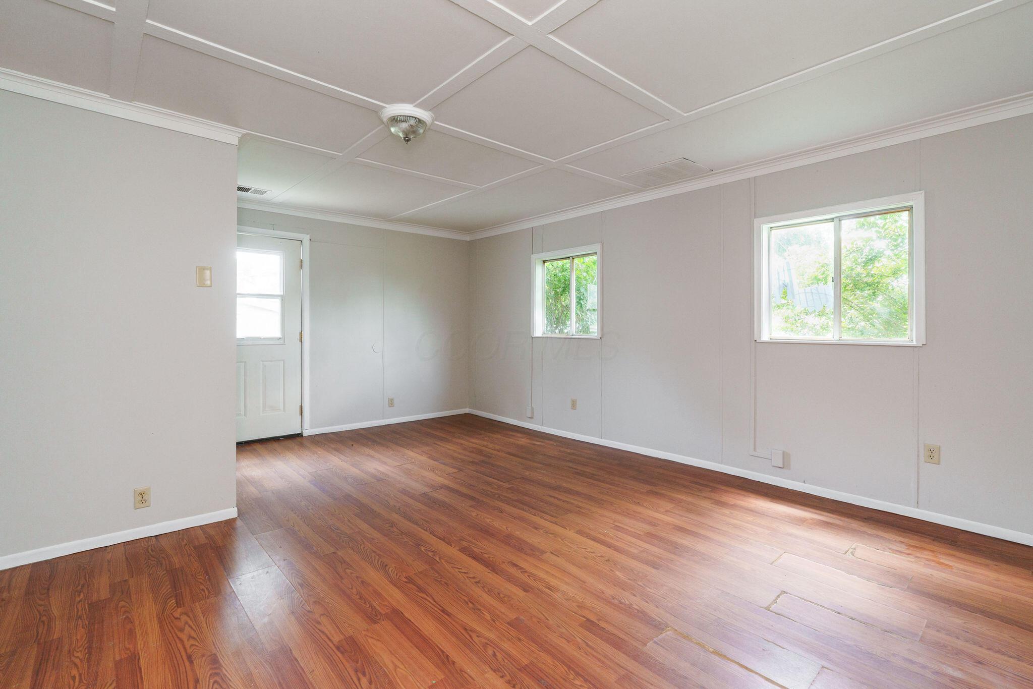 226024411 Property Photo 51