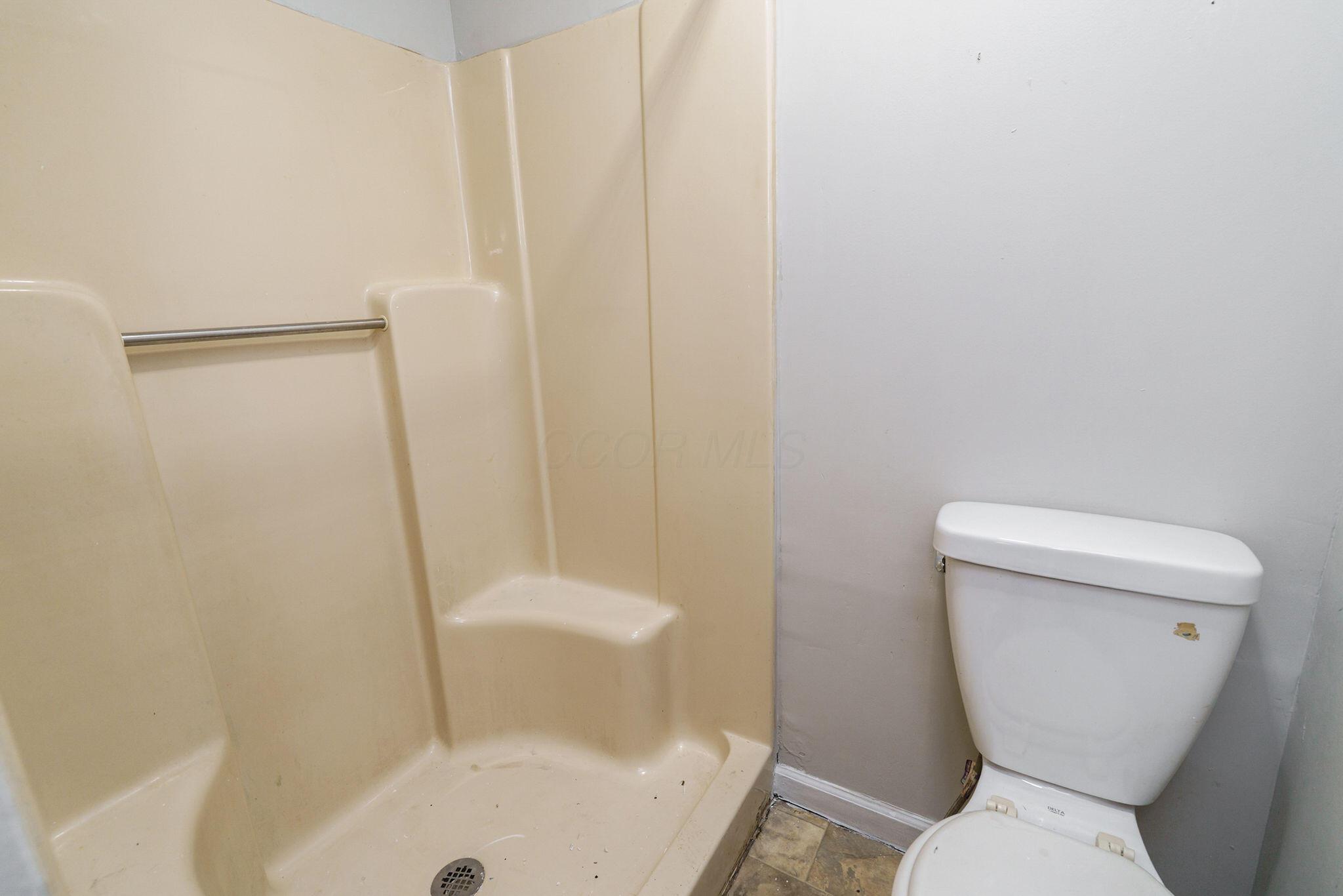 226024411 Property Photo 54