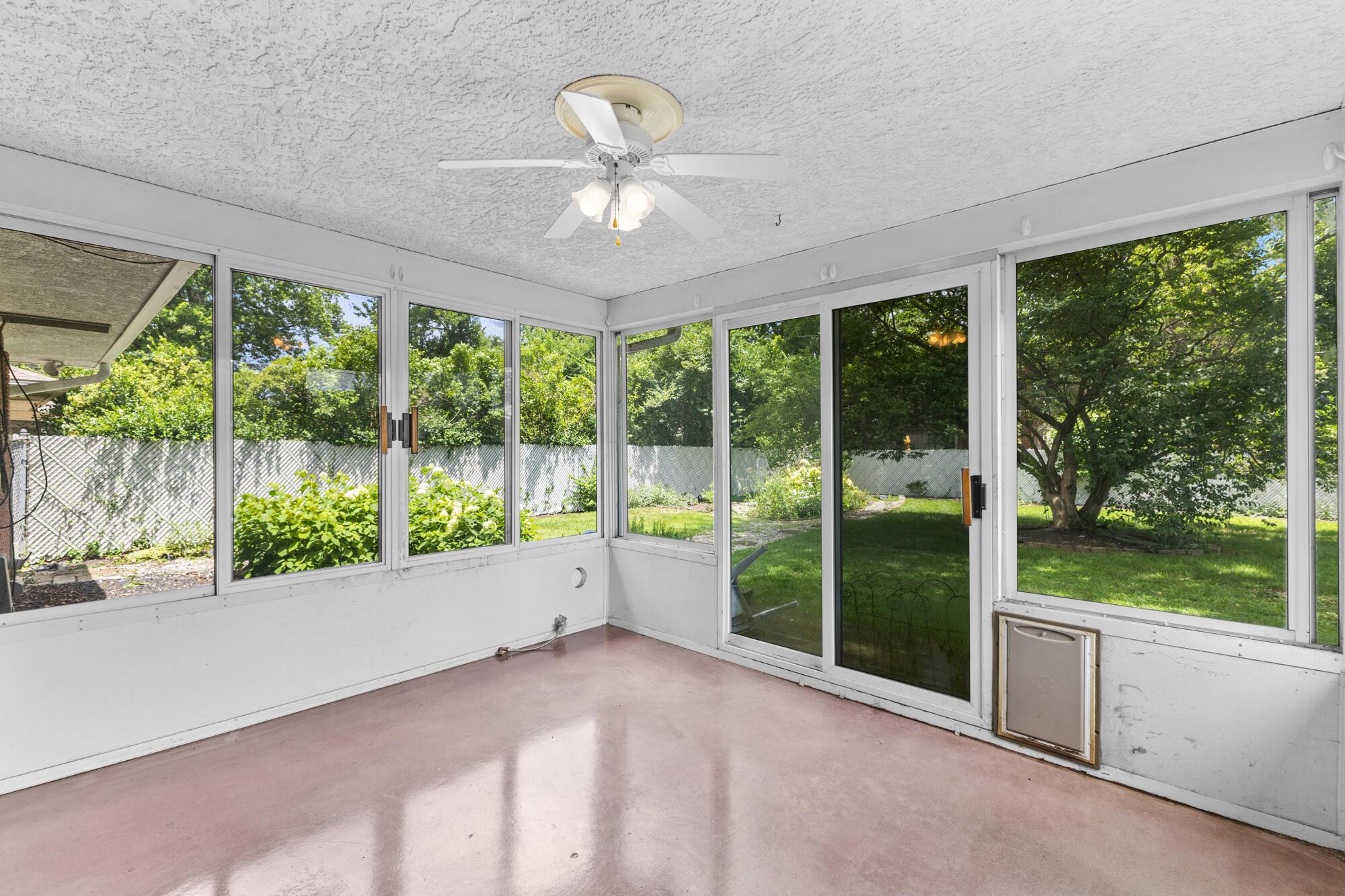1470 Cottingham Court E Property Photo 27