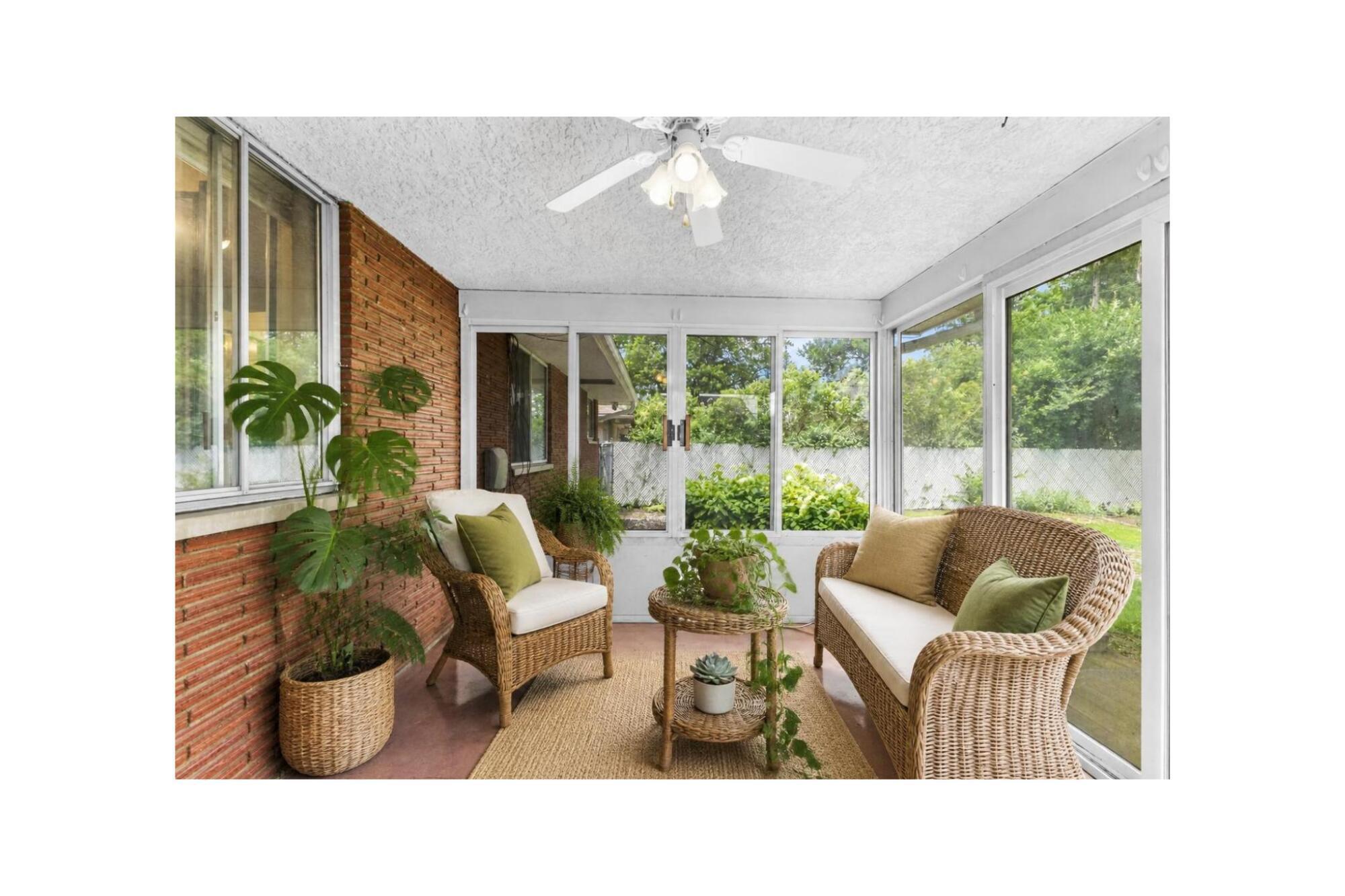 1470 Cottingham Court E Property Photo 29