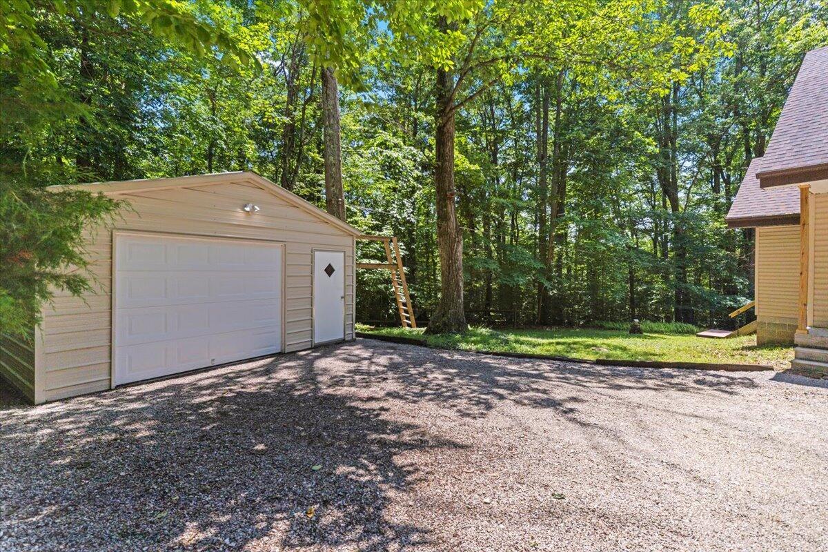 18862 Indigo Lane Property Photo 4