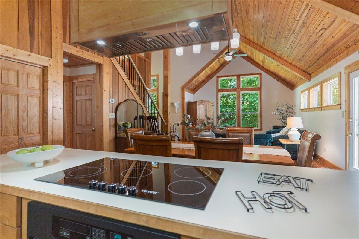 18862 Indigo Lane Property Photo 29