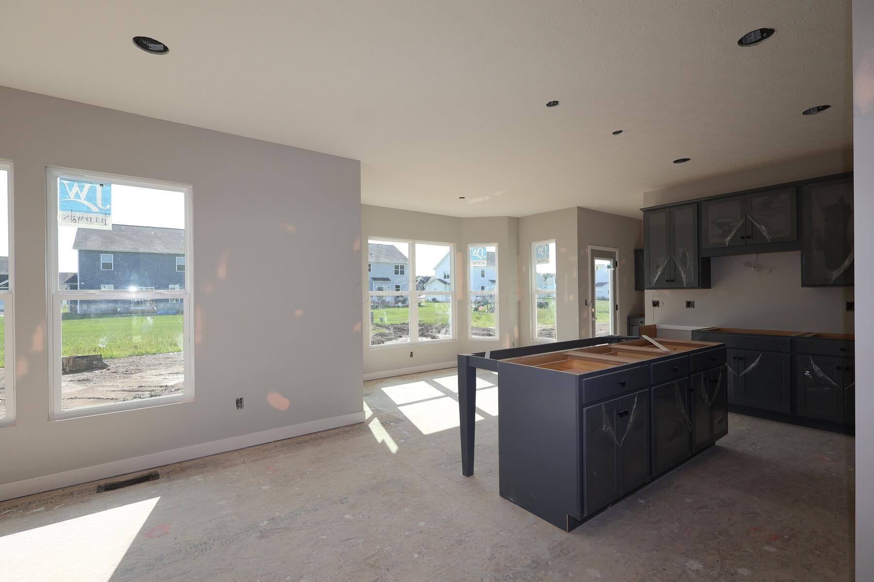 1735 Kenneth Drive Property Photo 7
