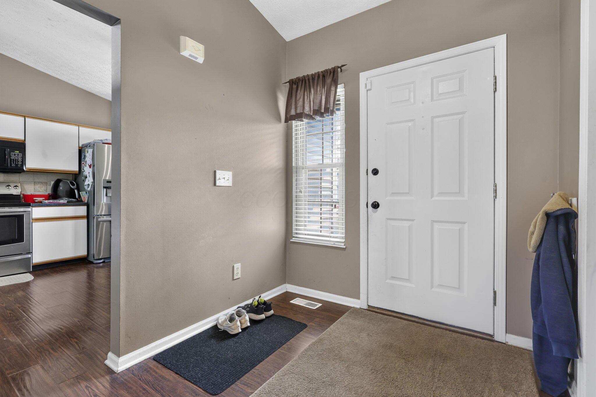 811 Wallinger Drive Property Photo 7