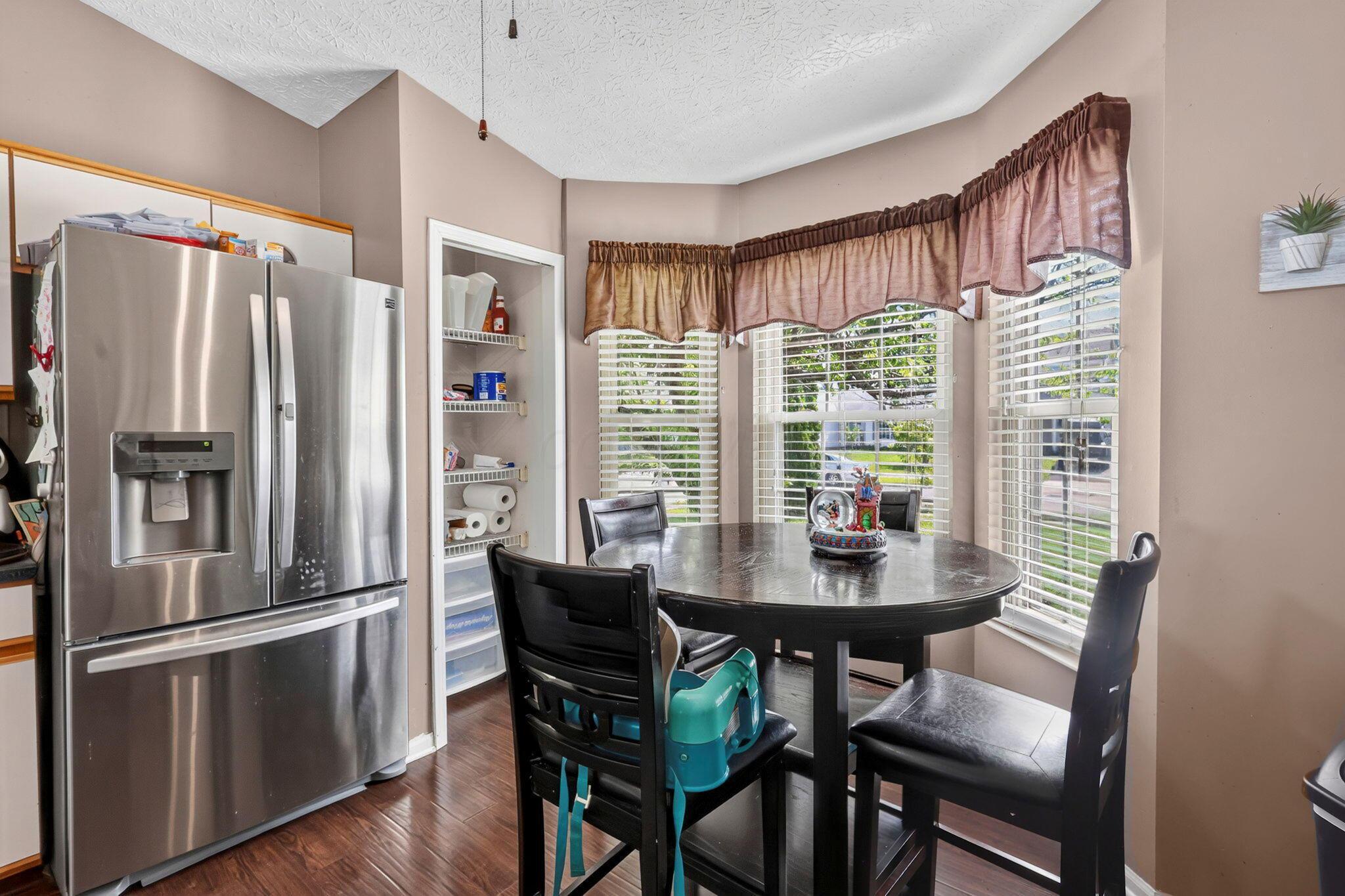 811 Wallinger Drive Property Photo 13