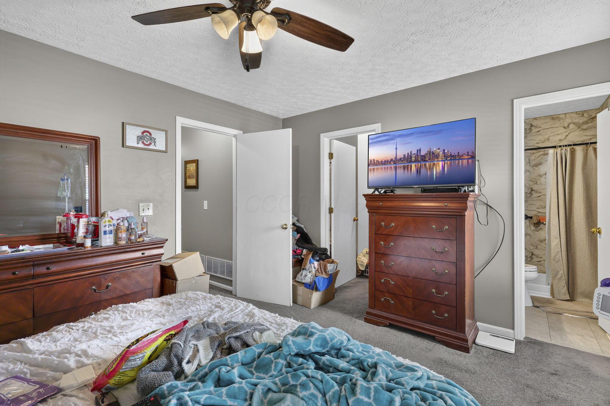 811 Wallinger Drive Property Photo 24