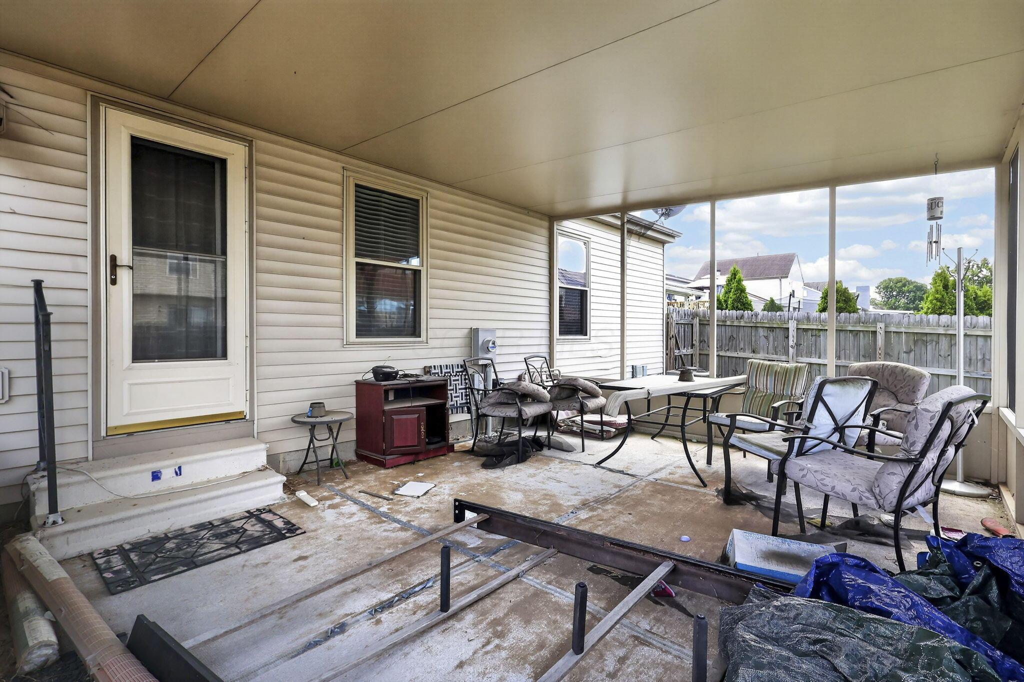 811 Wallinger Drive Property Photo 33
