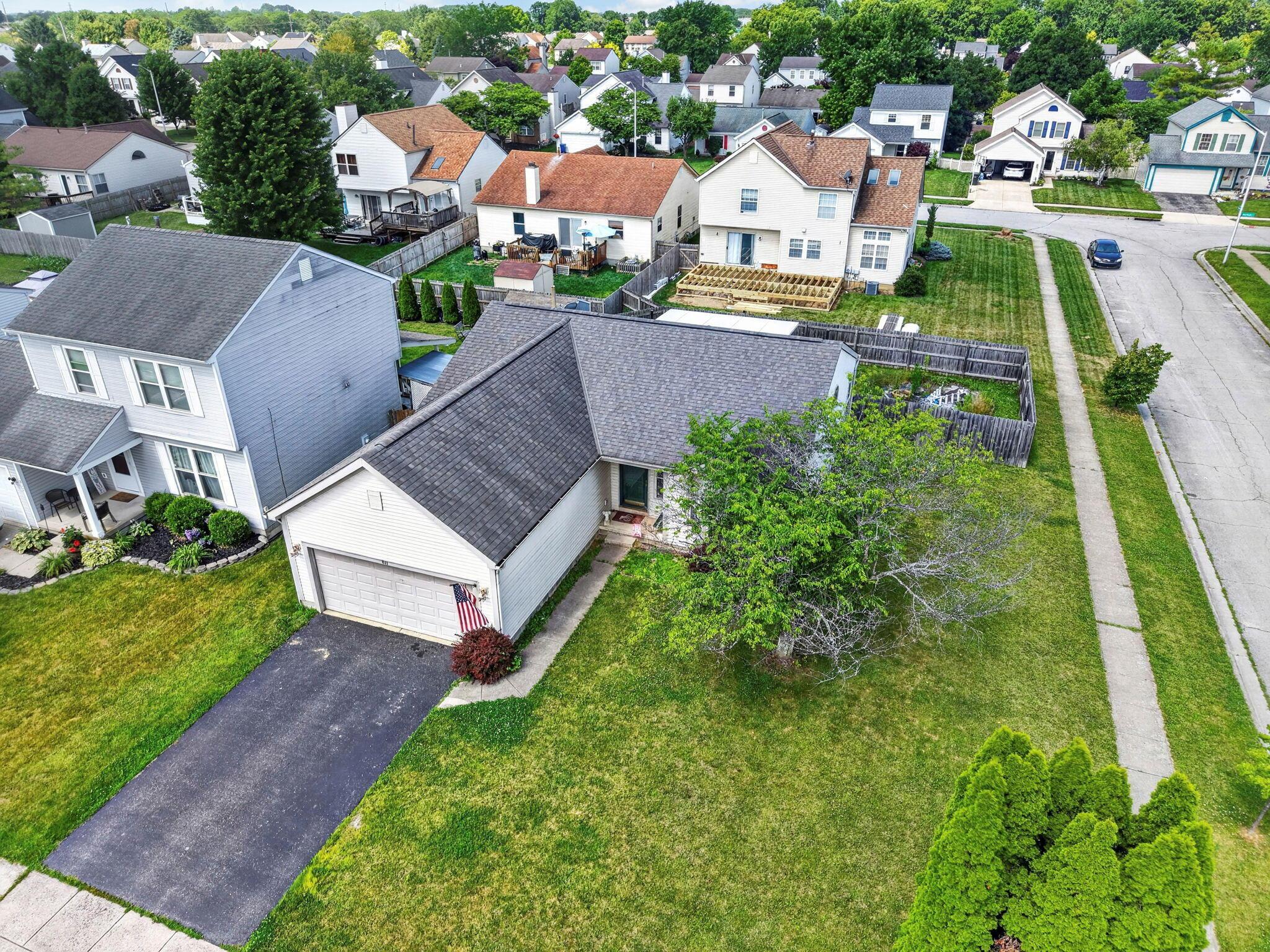 811 Wallinger Drive Property Photo 41