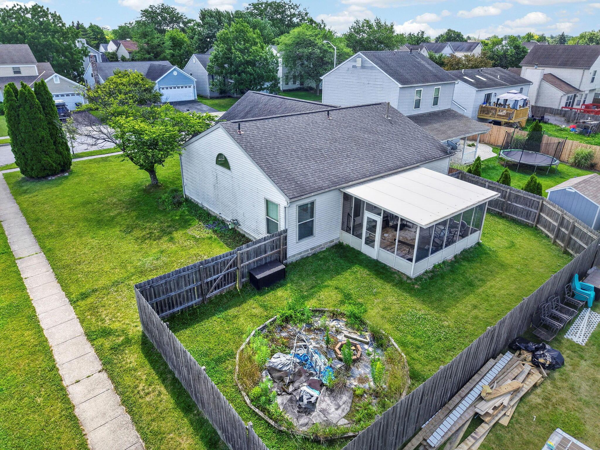811 Wallinger Drive Property Photo 42