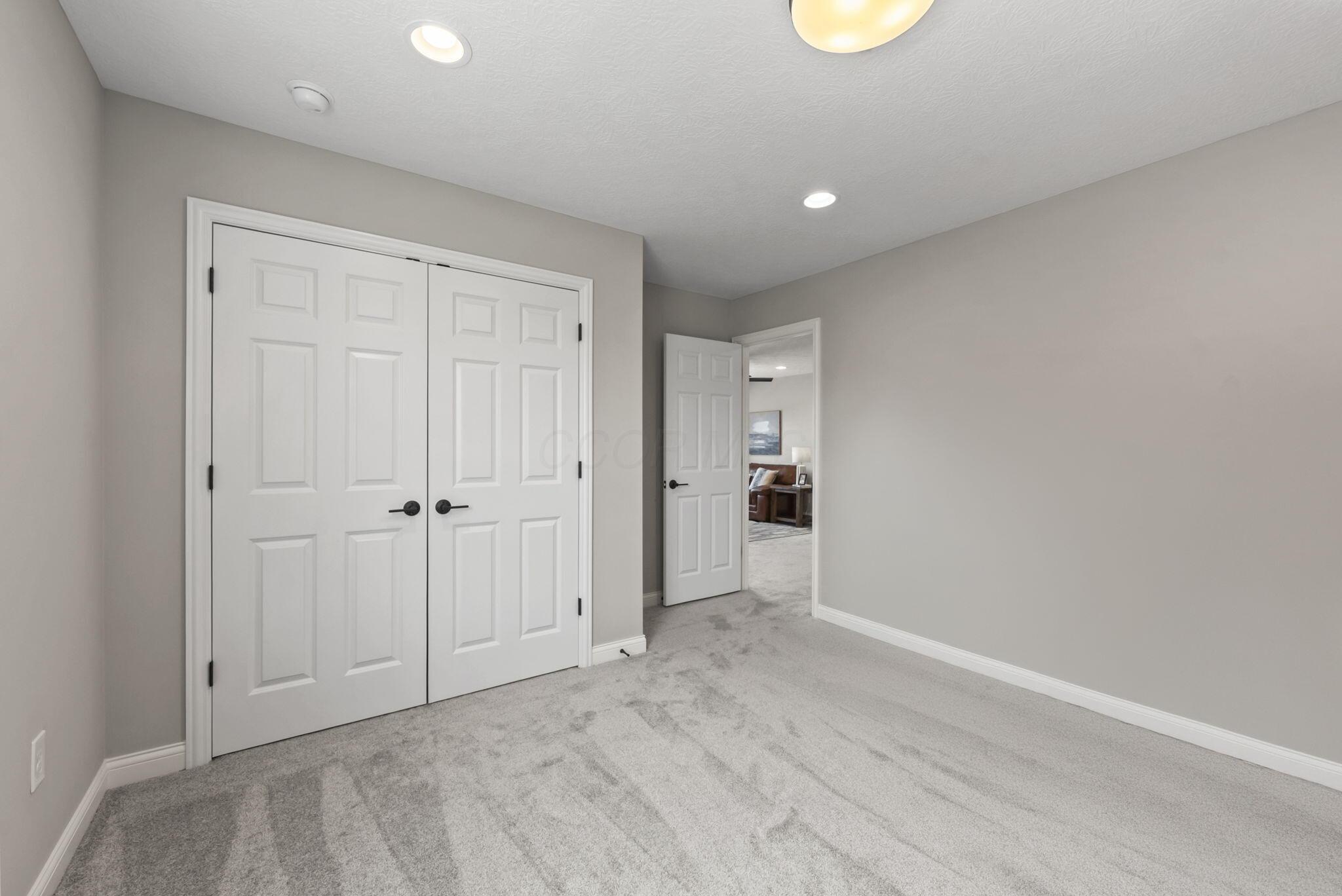 9144 Coe Drive Property Photo 35