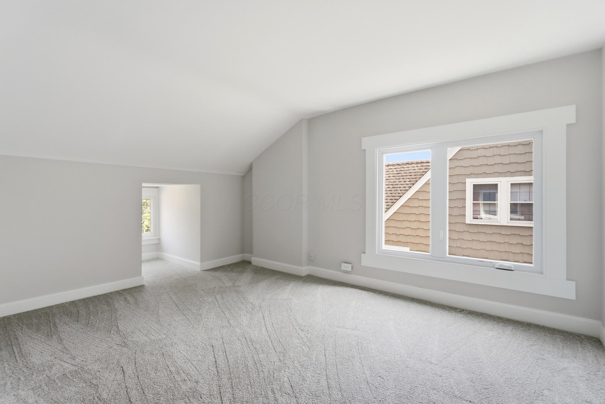 49 S Cassady Avenue Property Photo 41