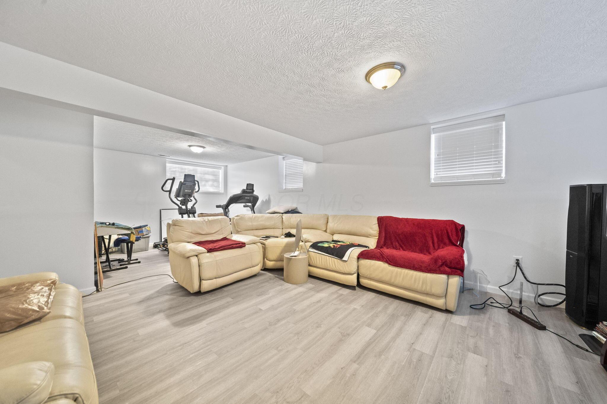 3681 Fish Hawk Landing, 15 Property Photo 29