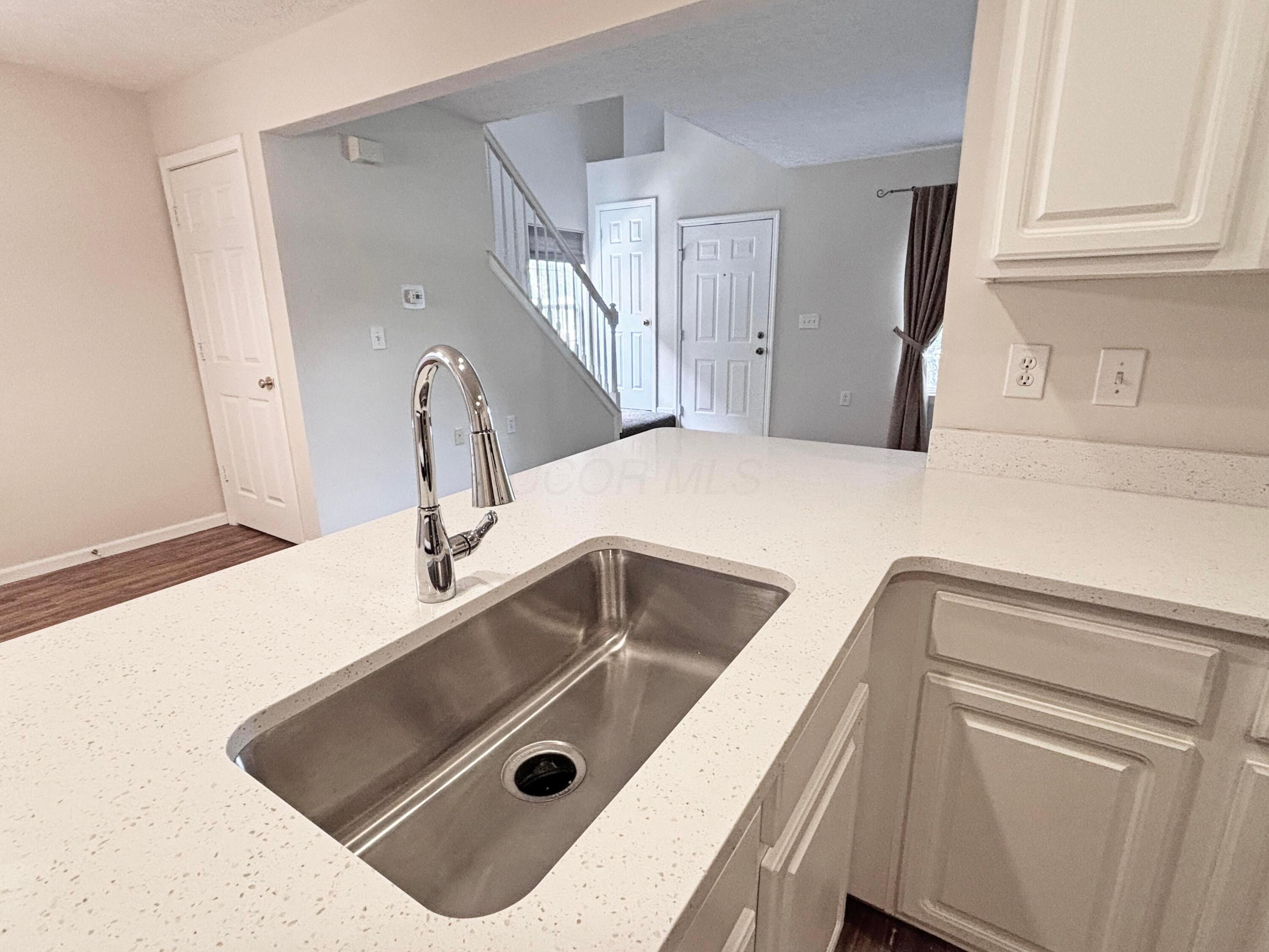3015 Glenloch Circle Property Photo 13