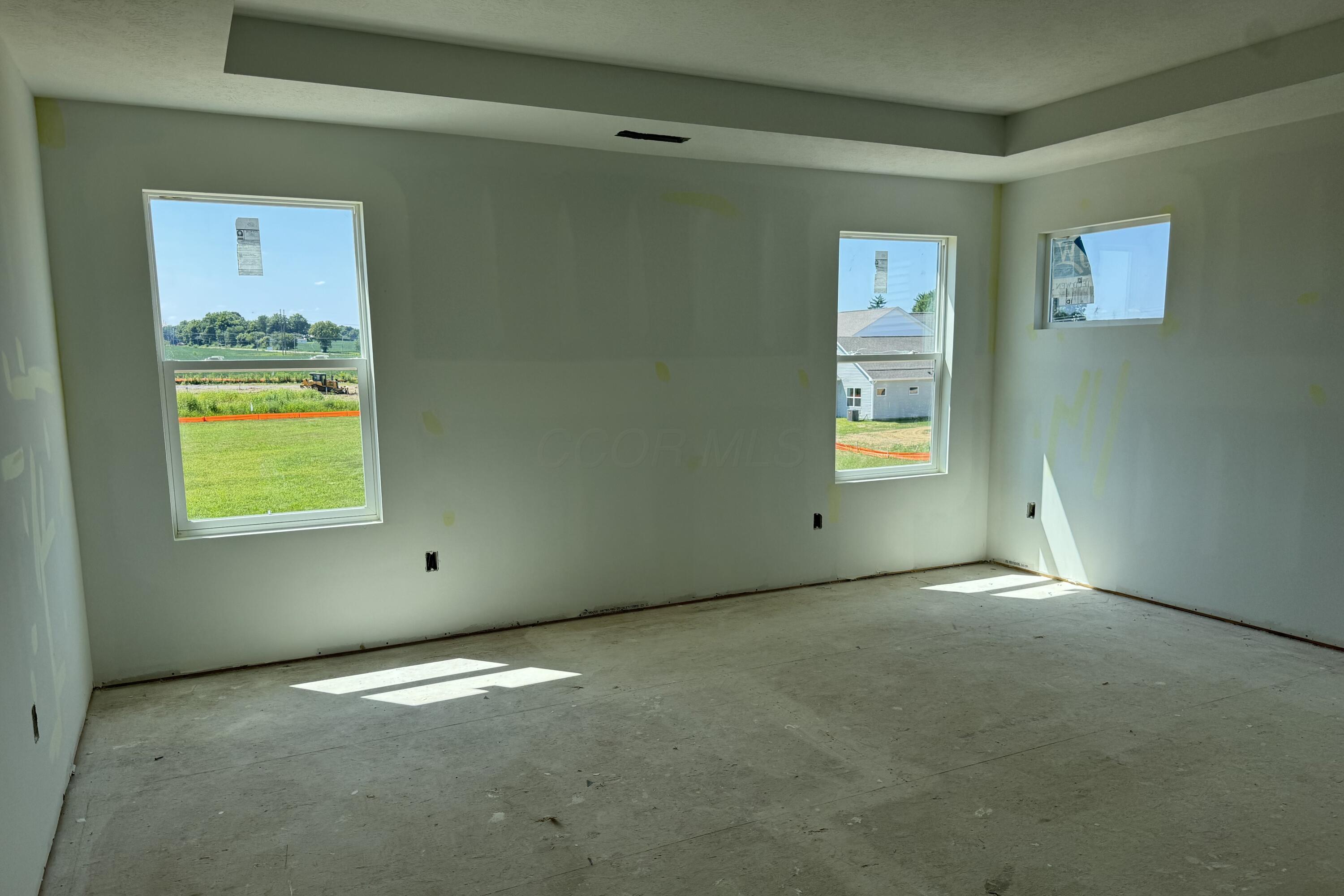 1024 Dawsons Drive Property Photo 11