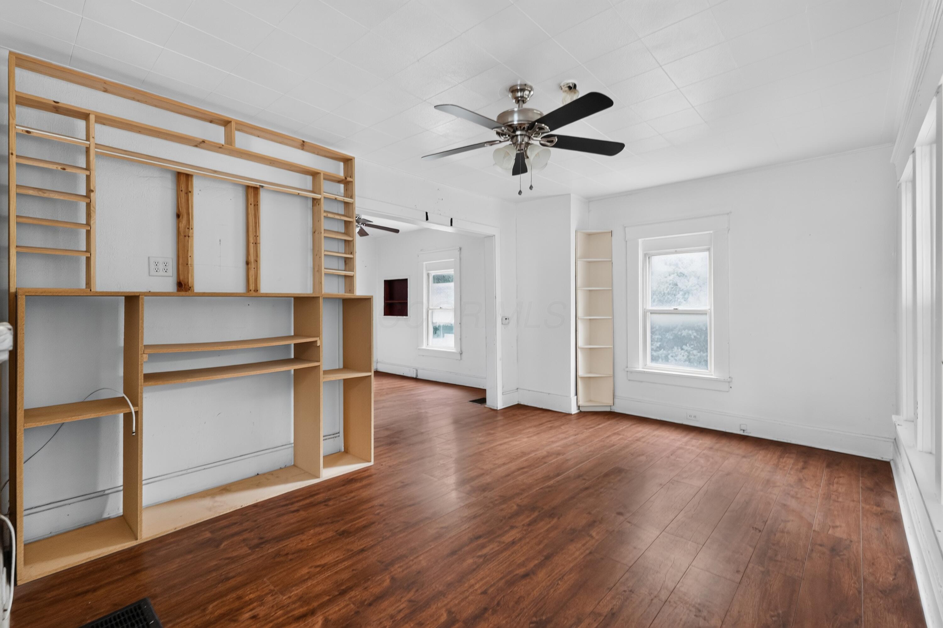 2614 Berrell Avenue Property Photo 3